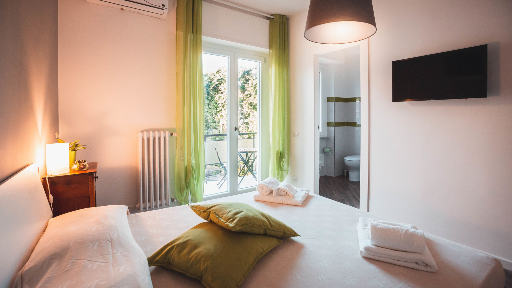 Italianway Civitavecchia GuestHouse Colors - Verde Marino(Deluxe con Balcone)