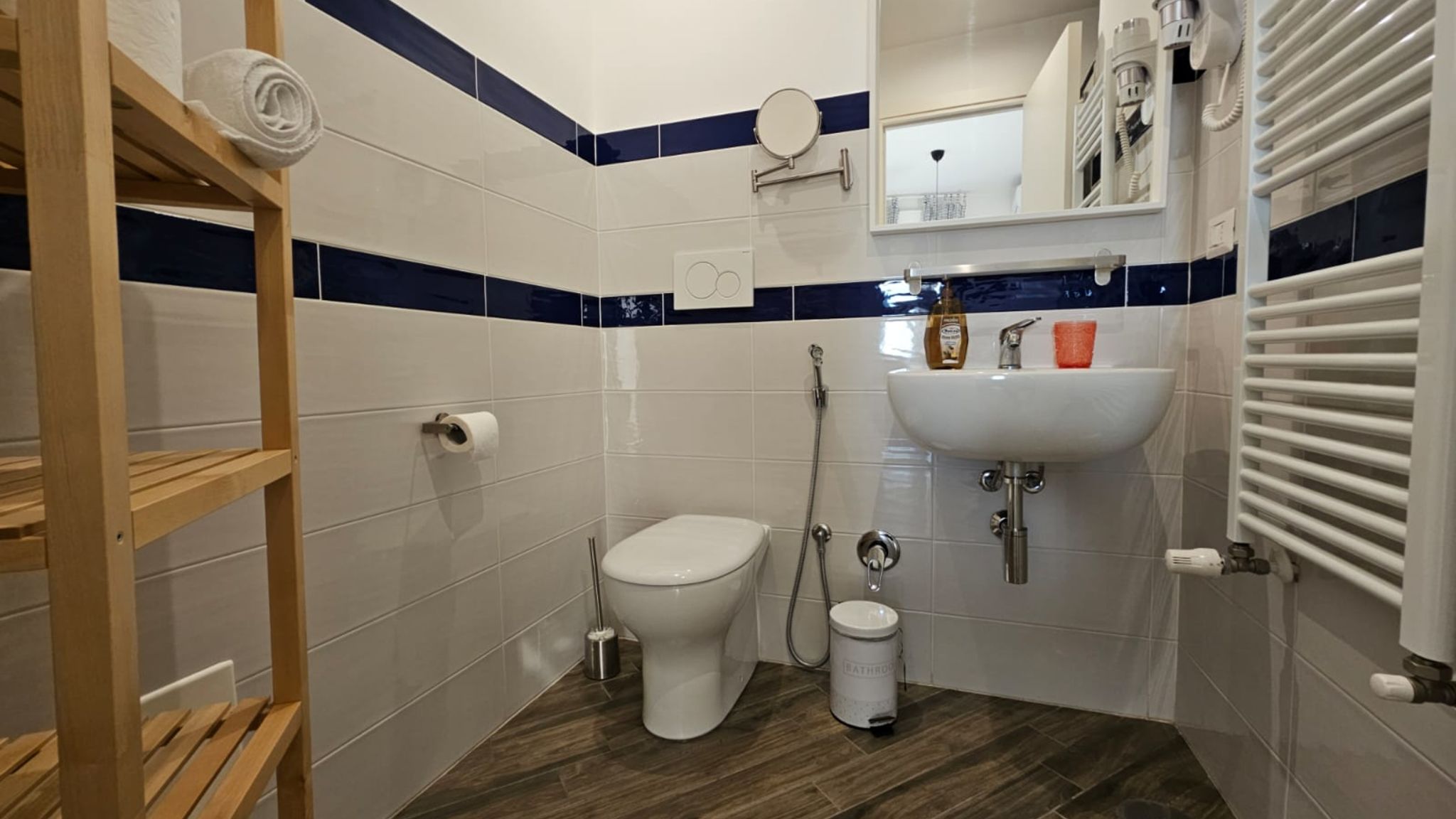 Italianway Civitavecchia Guest House Colors - Blue Oceano (Singola)