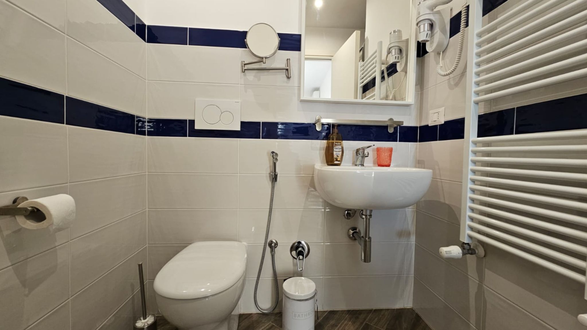 Italianway Civitavecchia Guest House Colors - Blue Oceano (Singola)