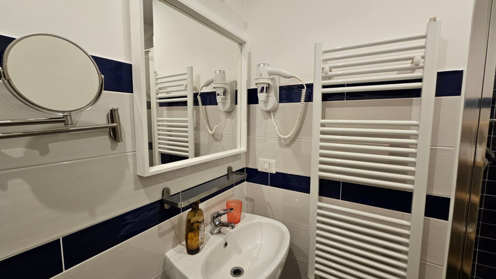 Italianway Civitavecchia Guest House Colors - Blue Oceano (Singola)