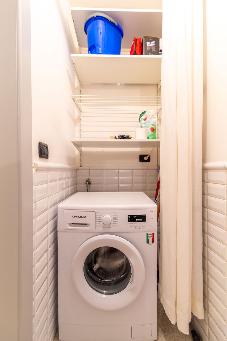 Houset Monza Casa Volturno by Houset