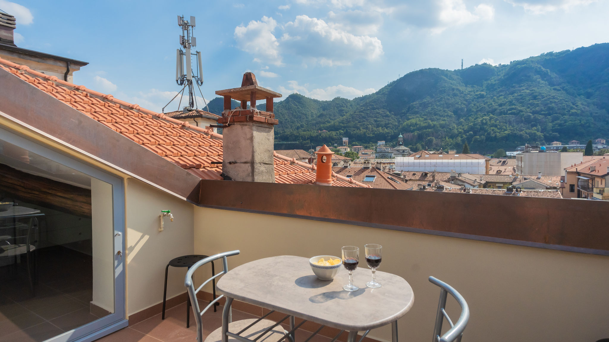 Italianway Como Rooftop Nest in Como city center by Rent All Como