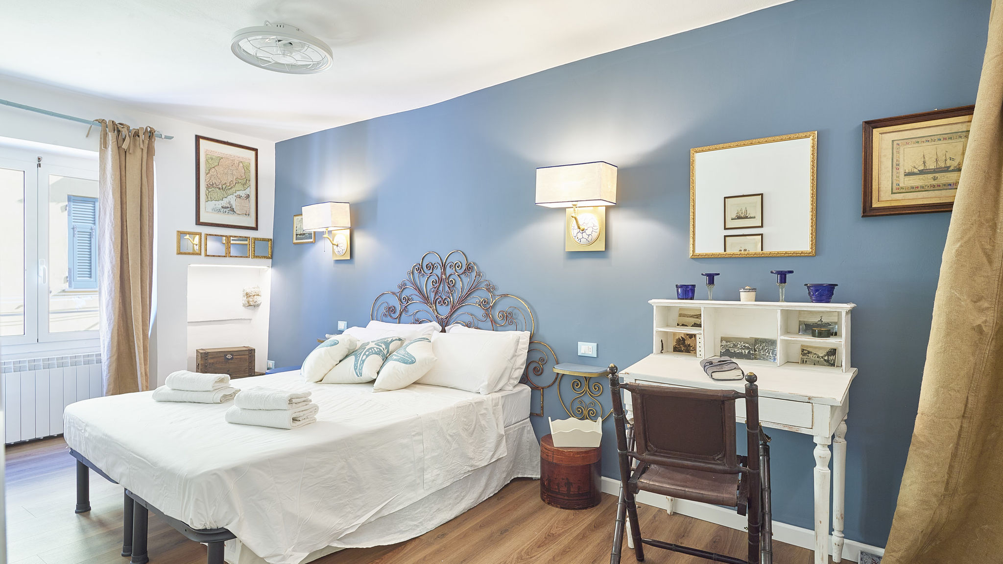 Italianway Albenga La Medusa Blu