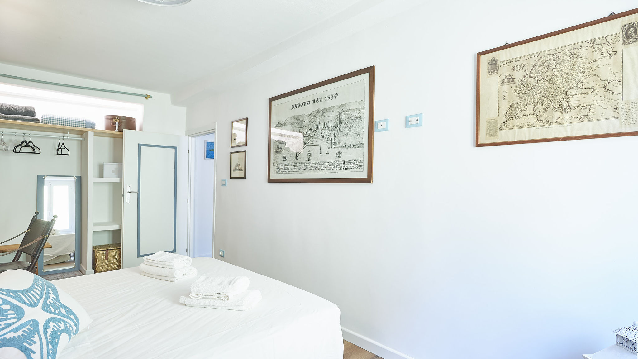 Italianway Albenga La Medusa Blu
