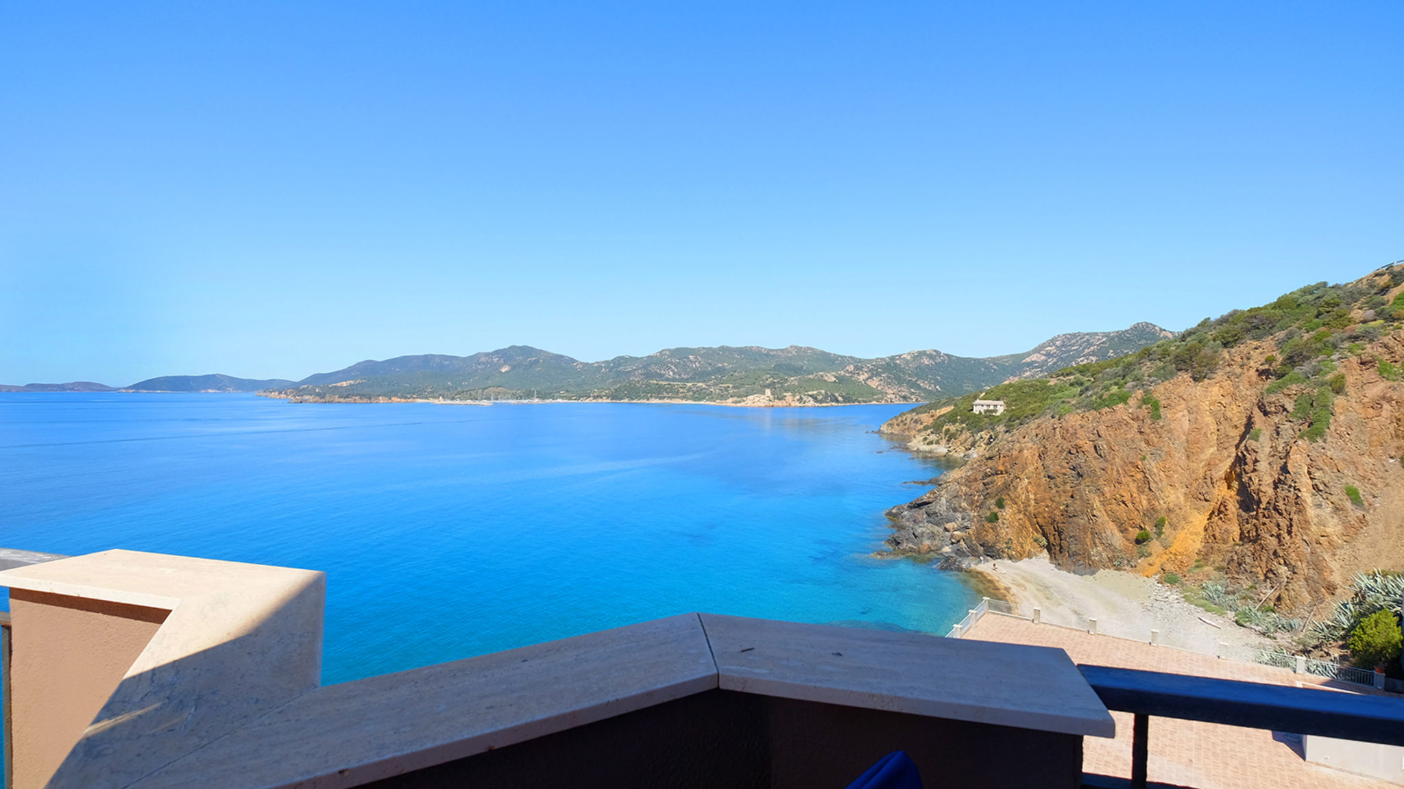 Italianway Teulada Rosy terrazza sul mare by Teuladaapartments