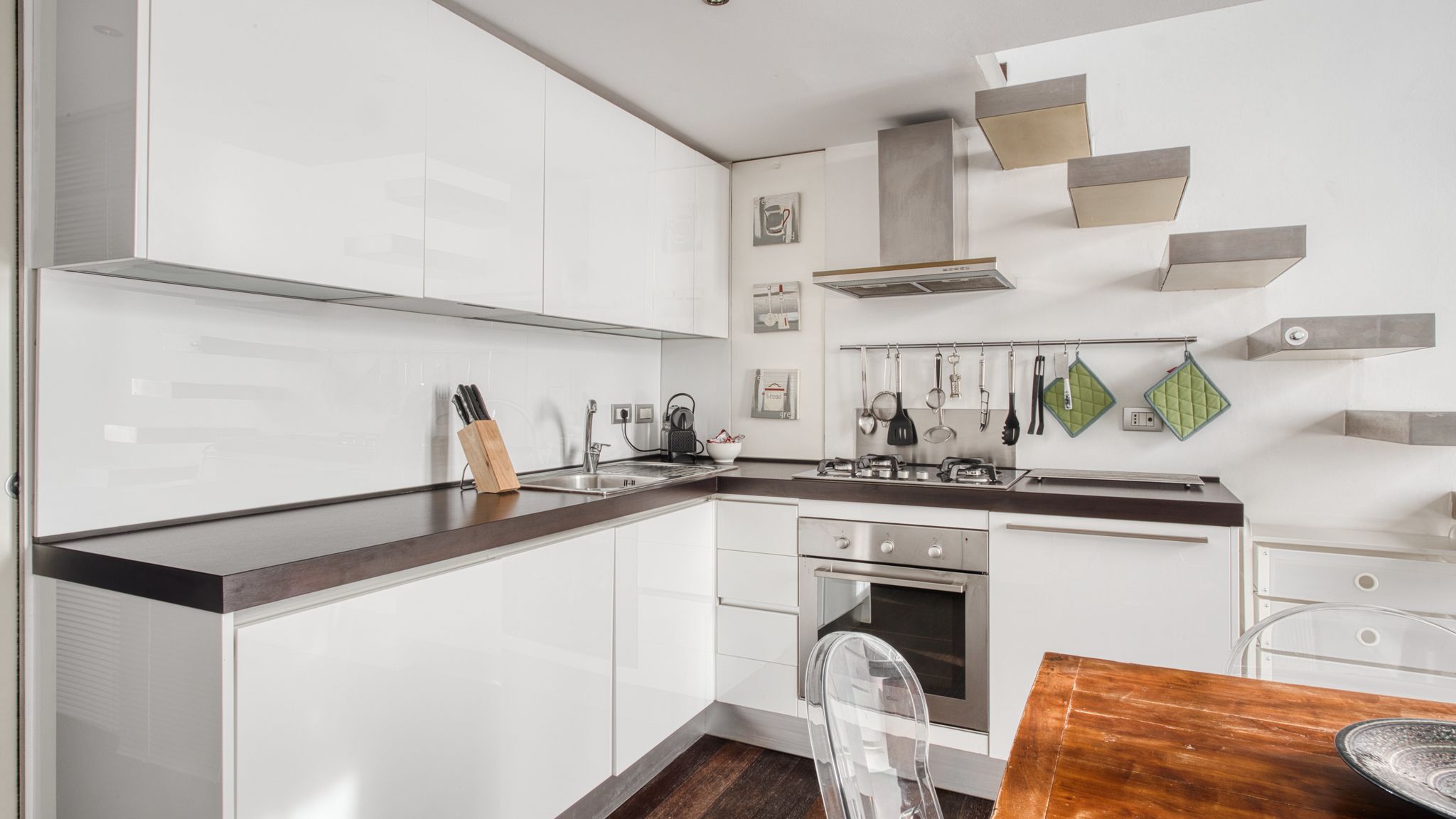 Italianway Milano Stylish Top-Floor apt; Milano Design Disctrict