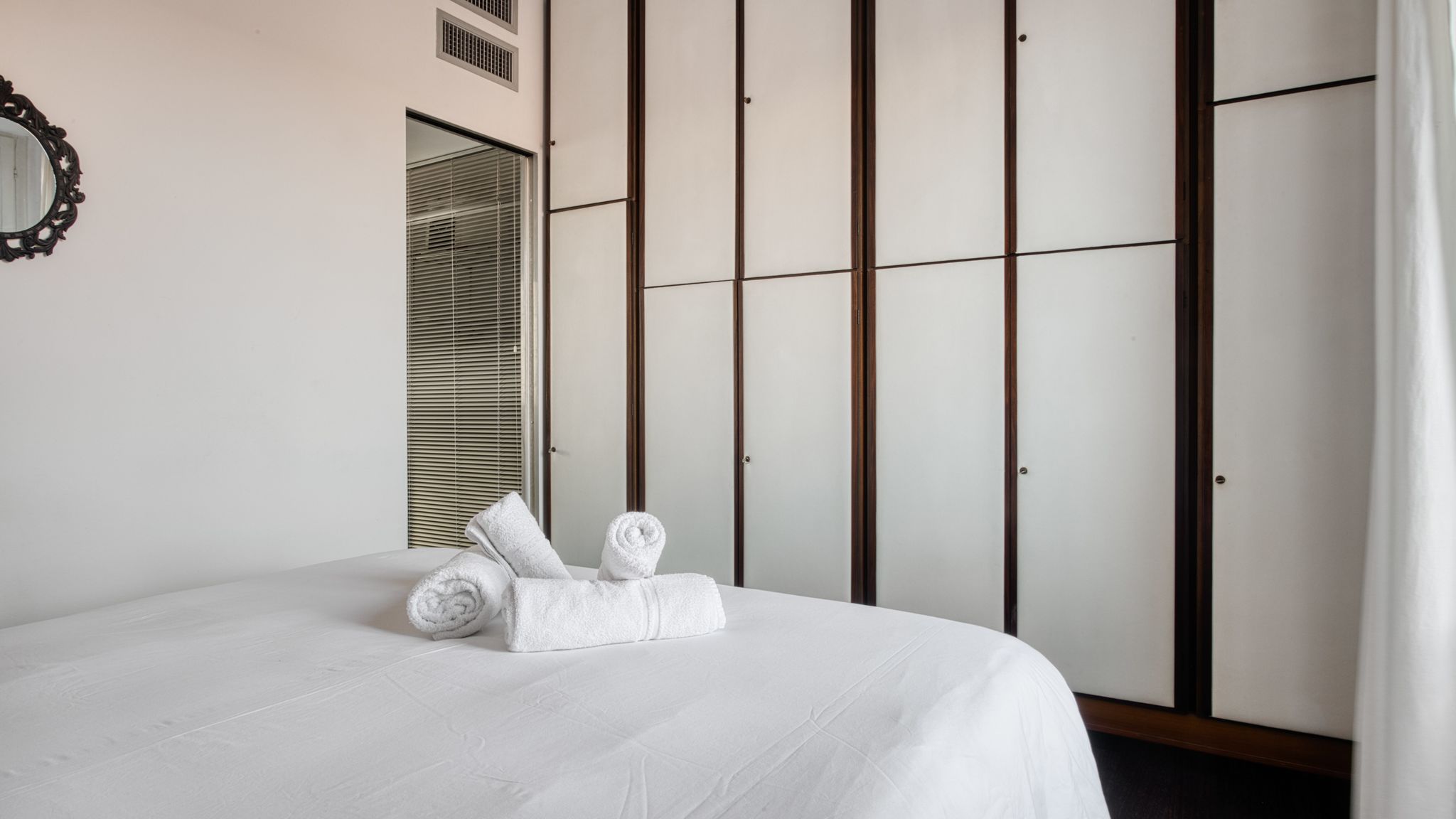 Italianway Milano Stylish Top-Floor apt; Milano Design Disctrict