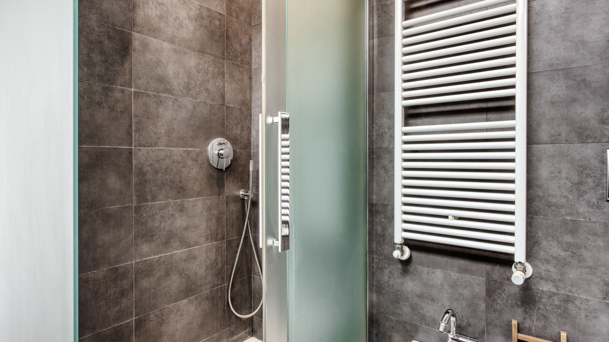 Italianway Milano Stylish Top-Floor apt; Milano Design Disctrict