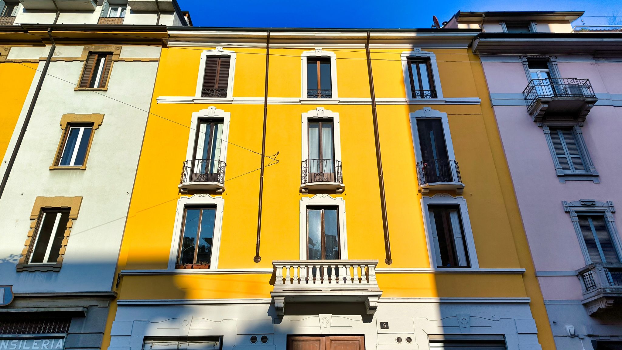 Italianway Milano Stylish Top-Floor apt; Milano Design Disctrict