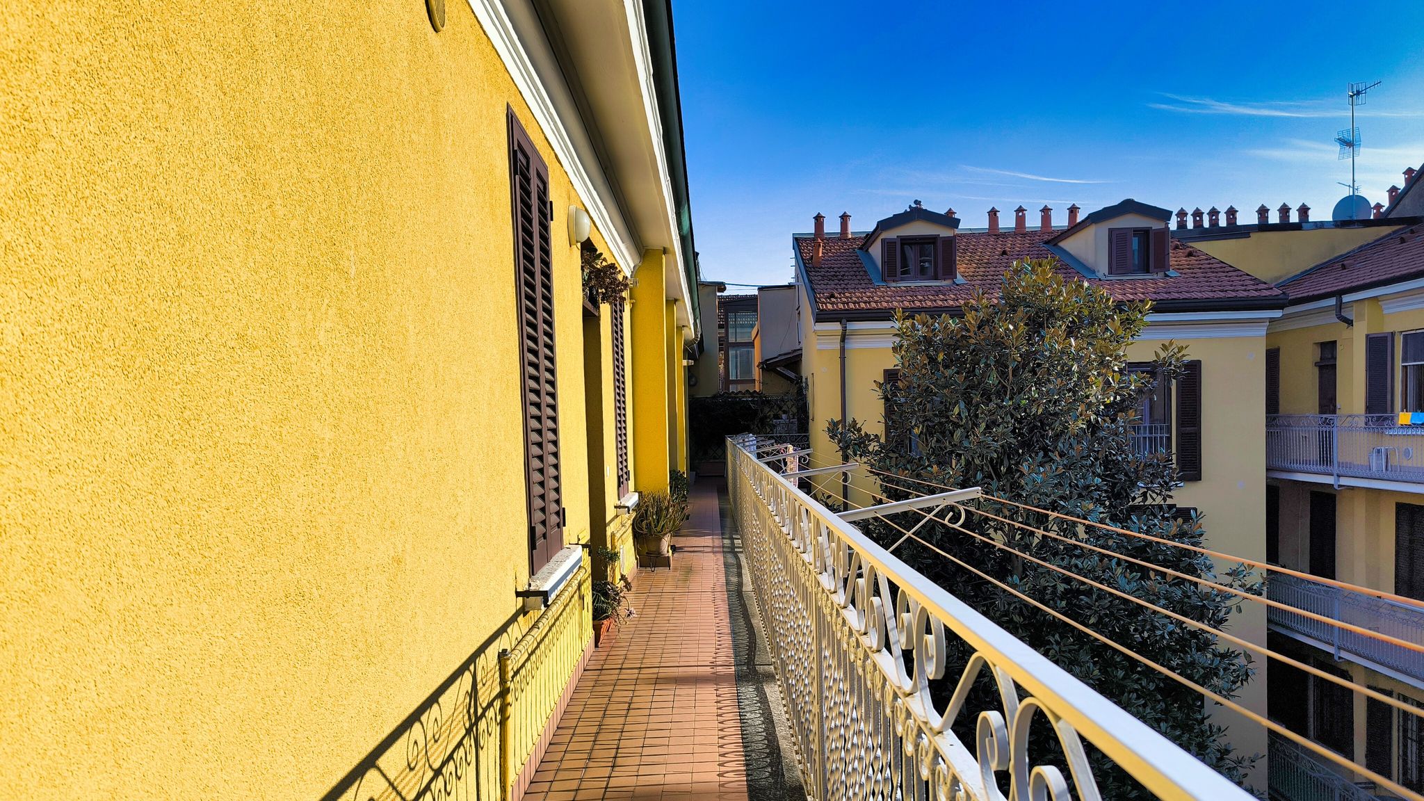 Italianway Milano Stylish Top-Floor apt; Milano Design Disctrict