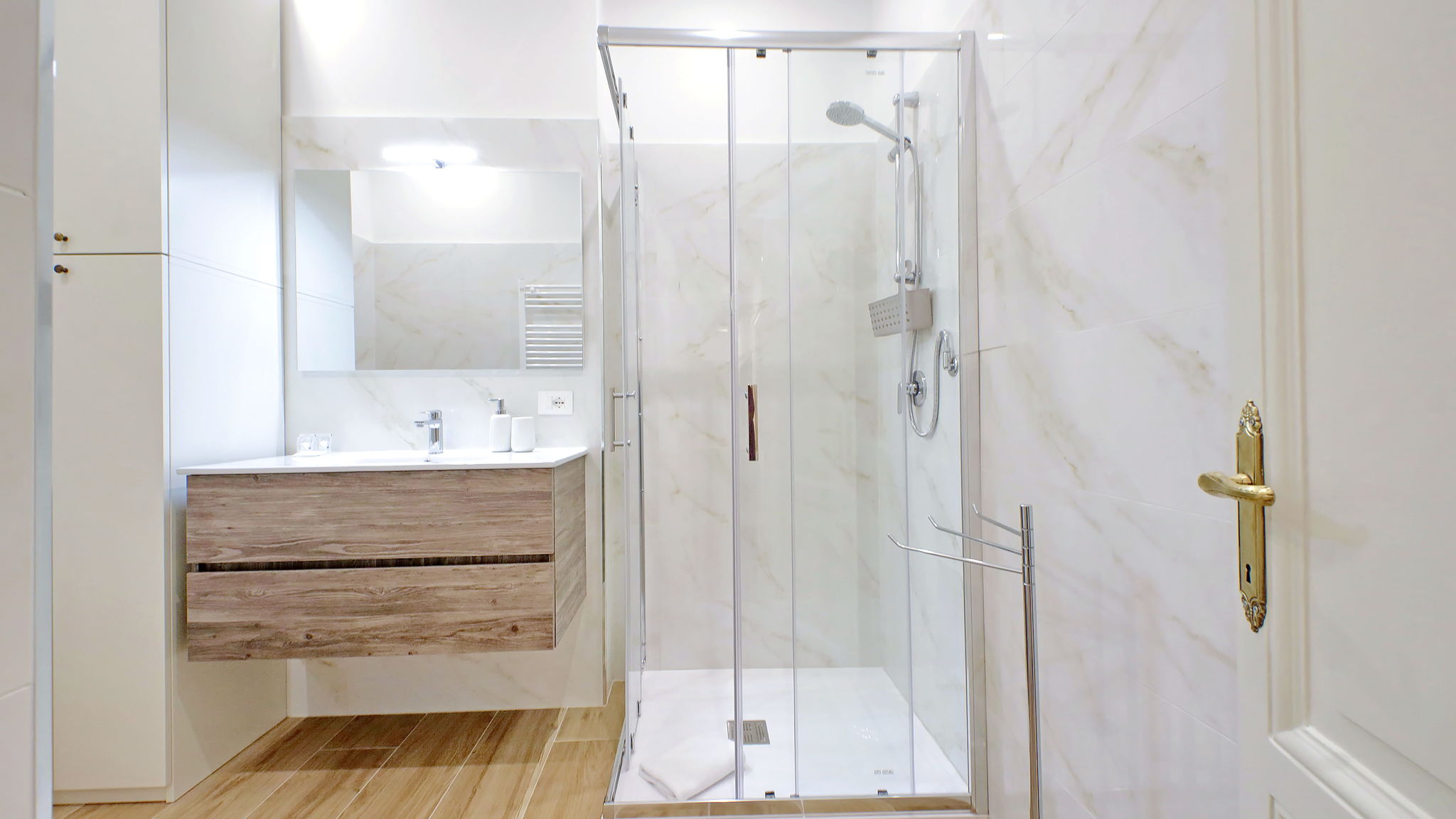 Italianway Roma 4BNB - Stylish & Spacious Apartment near Vatican