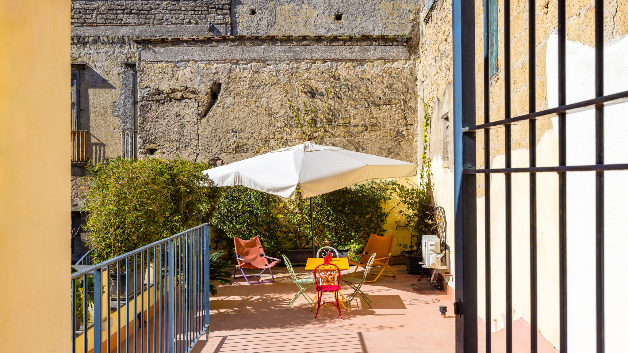 Napoliapartments.it (per Apt commercializzati) Napoli Highline Duomo Terrace by NapoliApartments