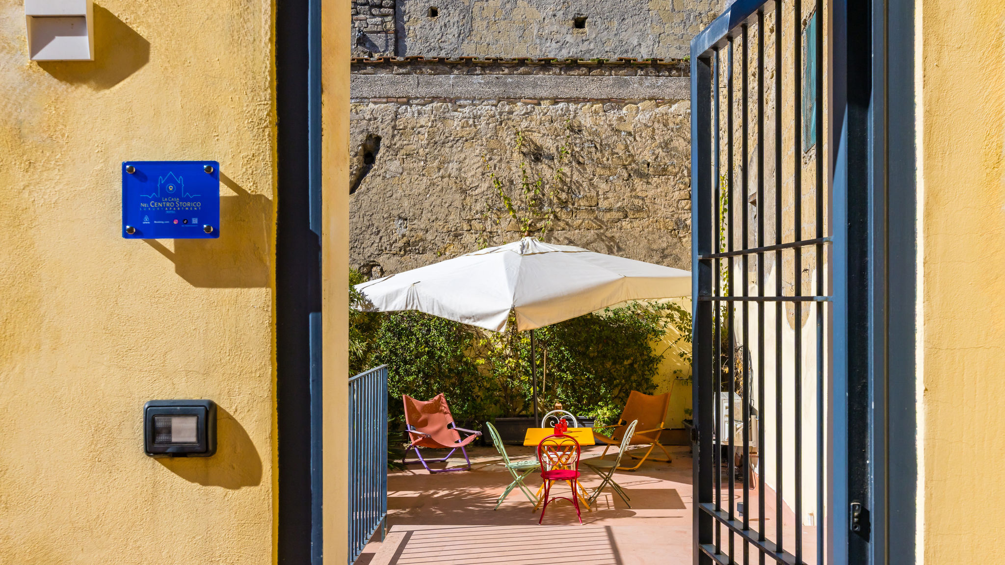 Napoliapartments.it (per Apt commercializzati) Napoli Highline Duomo Terrace by NapoliApartments
