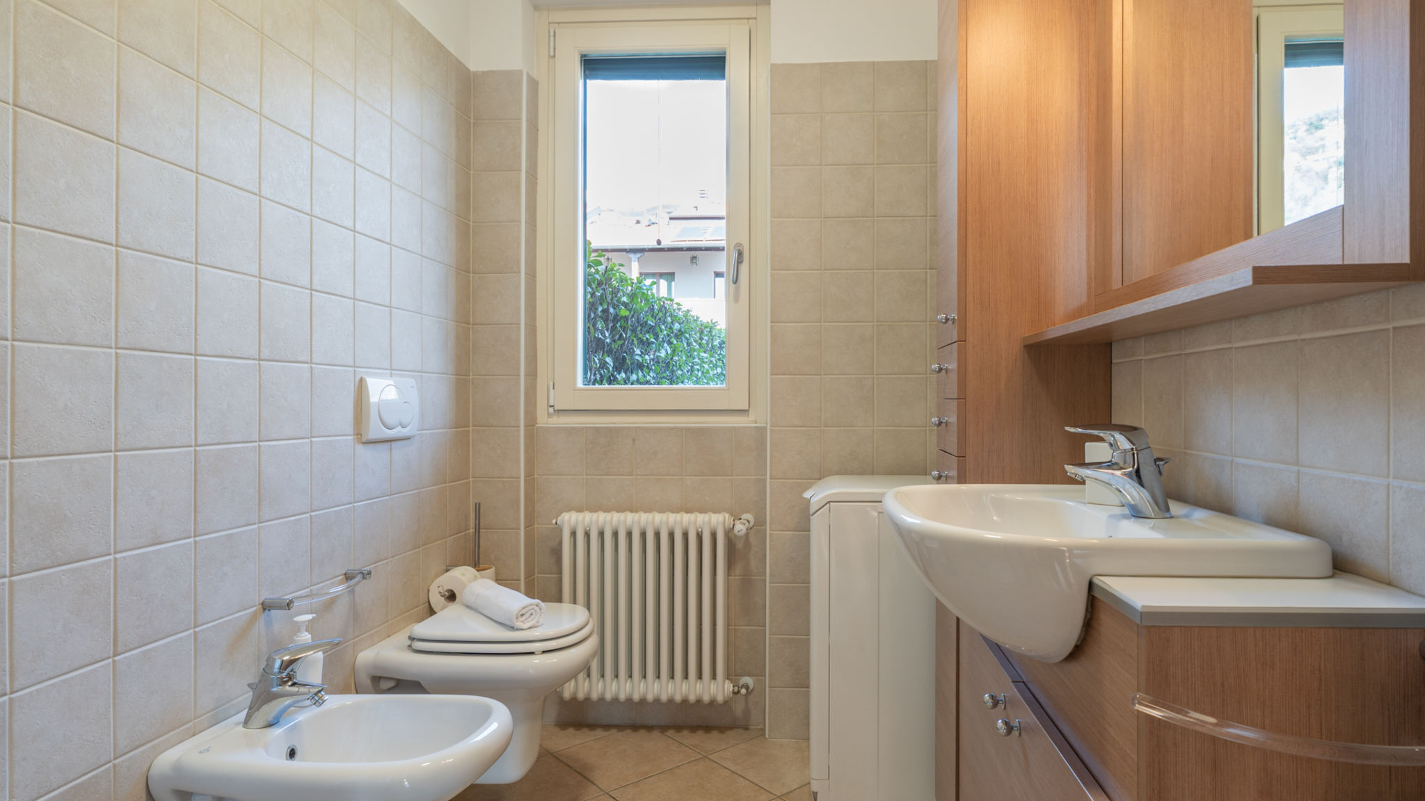 Italianway Gravedona ed Uniti Como Lake Nest