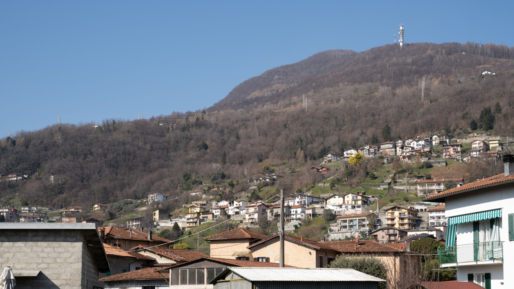 Italianway Gravedona ed Uniti Como Lake Nest
