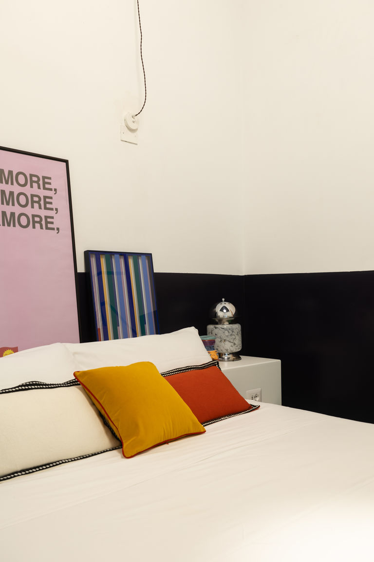 Napoliapartments.it (per Apt commercializzati) Napoli Montecalvario 34 by NapoliApartments