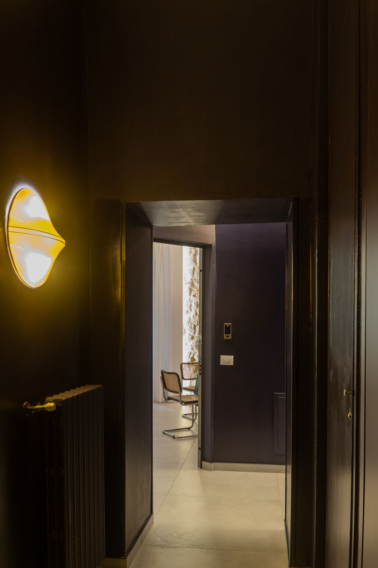 Napoliapartments.it (per Apt commercializzati) Napoli Montecalvario 34 by NapoliApartments