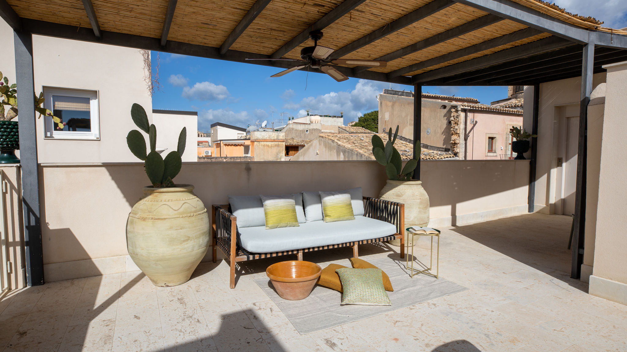 Italianway Noto Suite Aurispa 143 con terrazza  Noto 