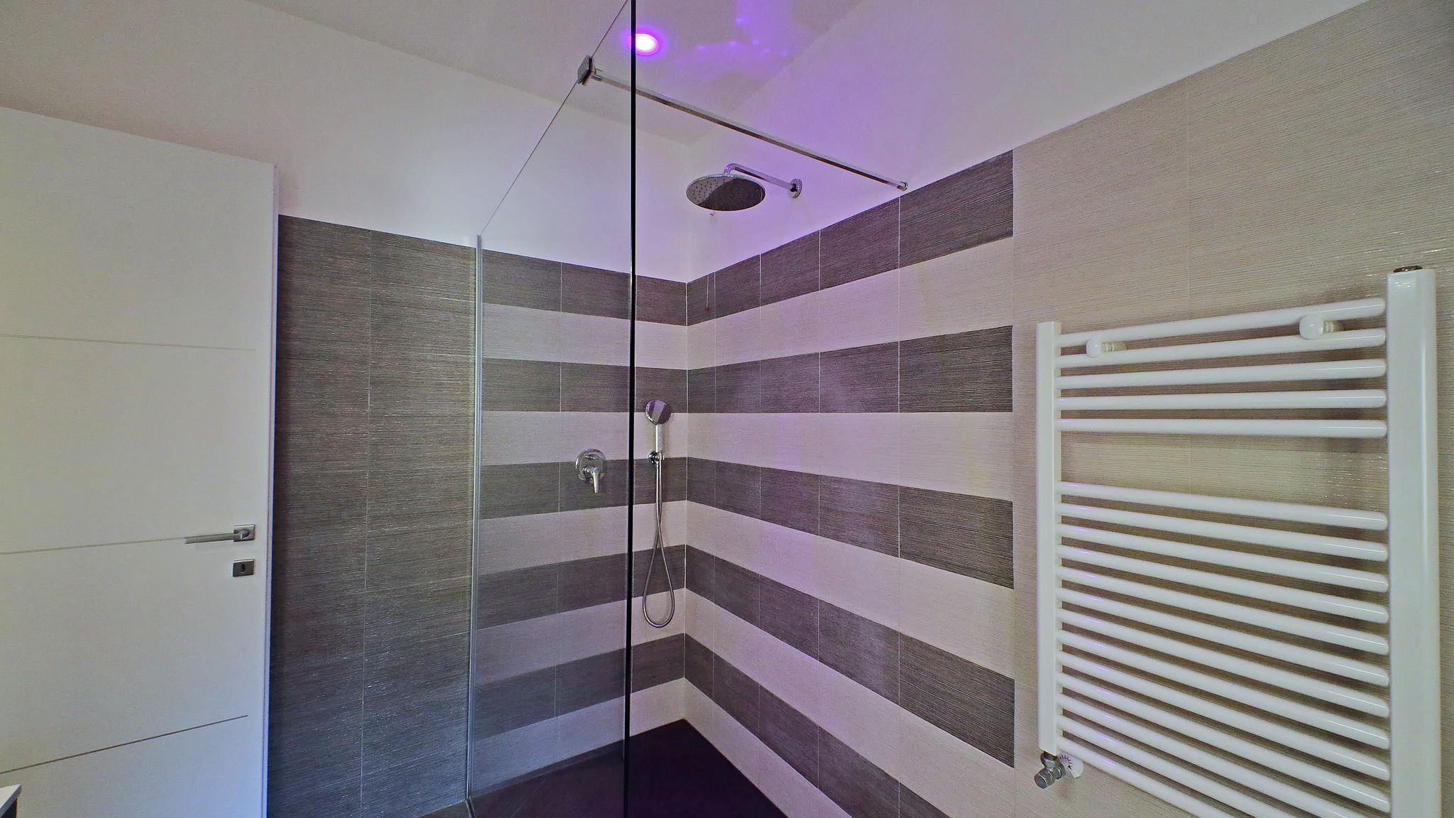Italianway Roma 4BNB - Jacuzzi Trionfale Apartment 