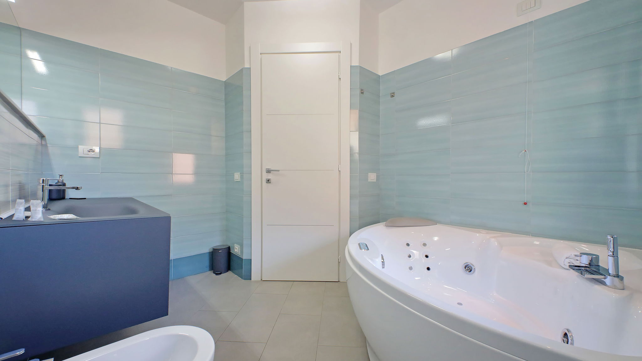 Italianway Roma 4BNB - Jacuzzi Trionfale Apartment 