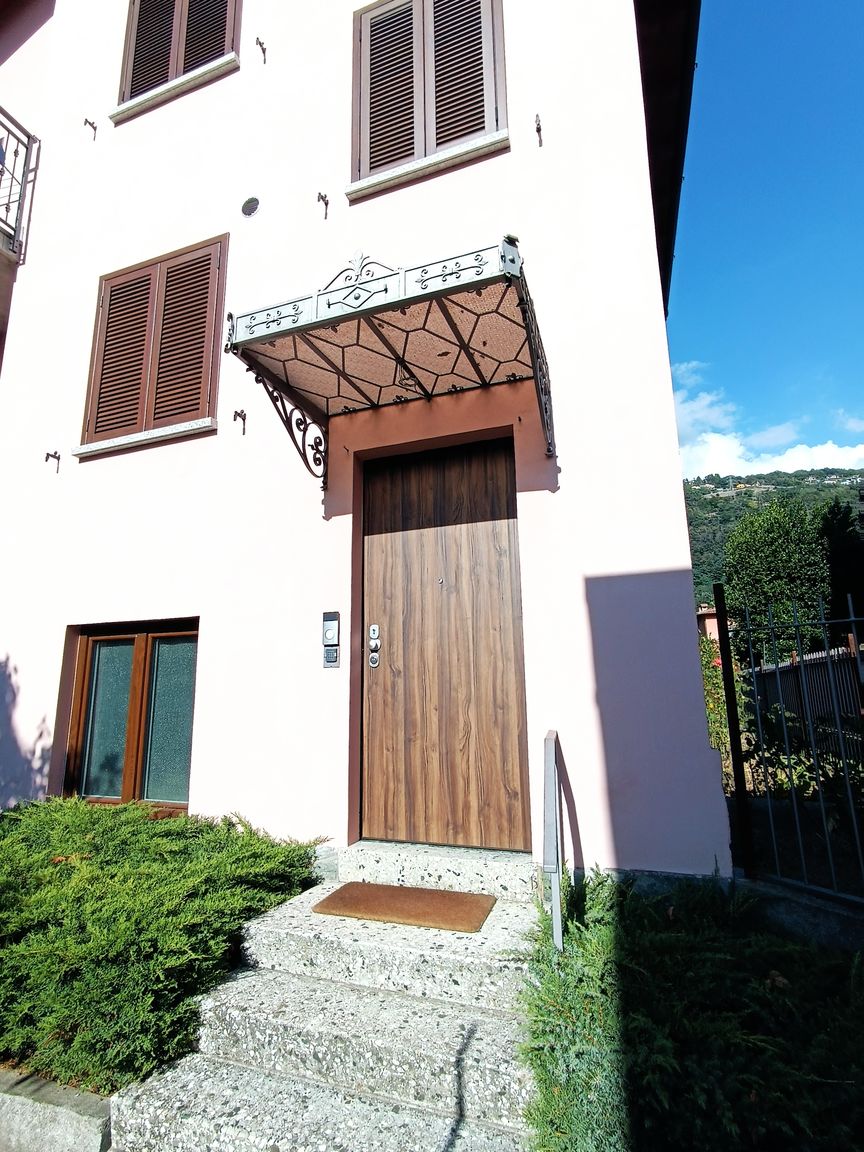 Italianway Dervio Casa Bianca 2, Vista unica sul lago di Como