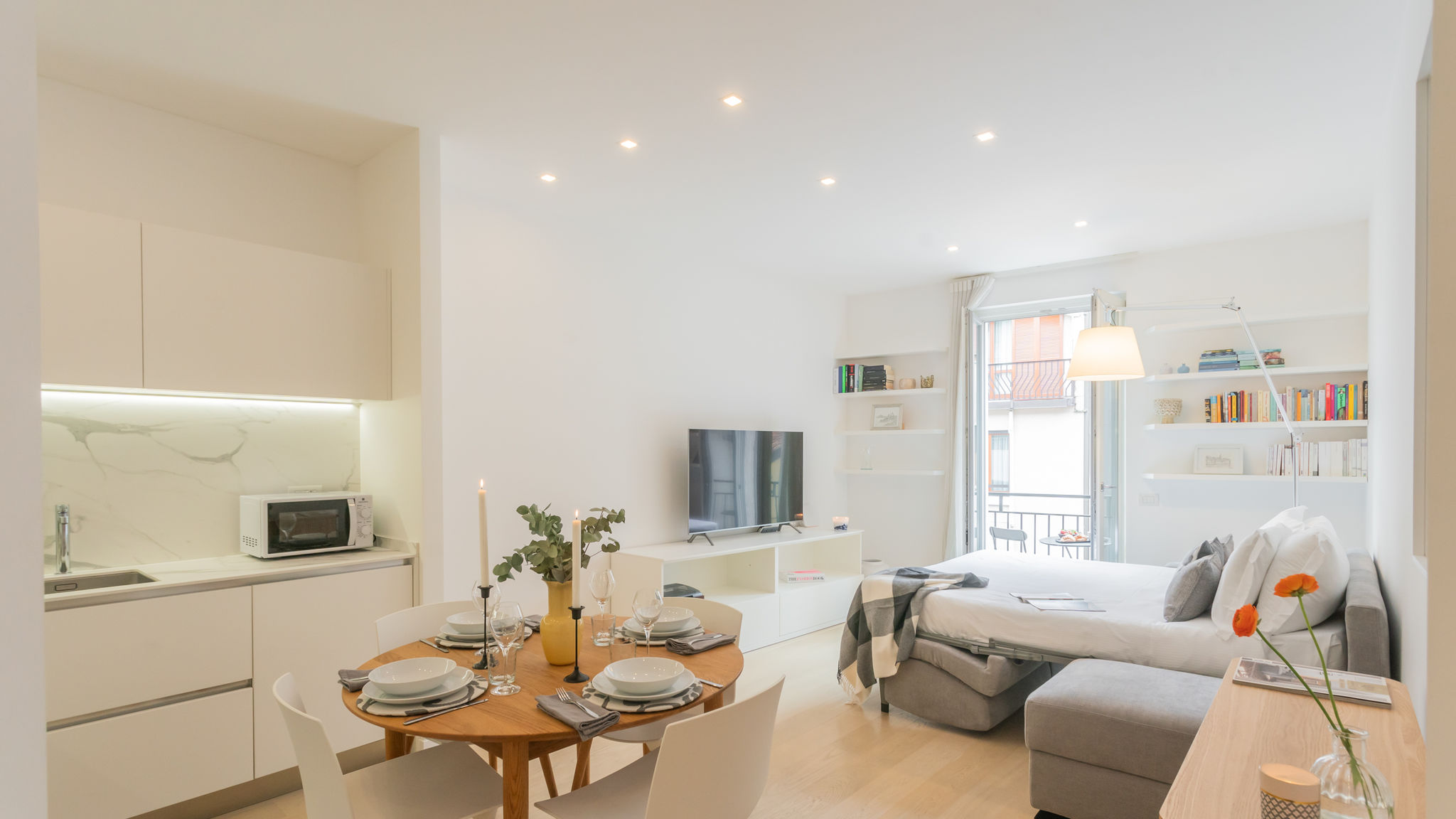 Italianway Como Central & White Apartment