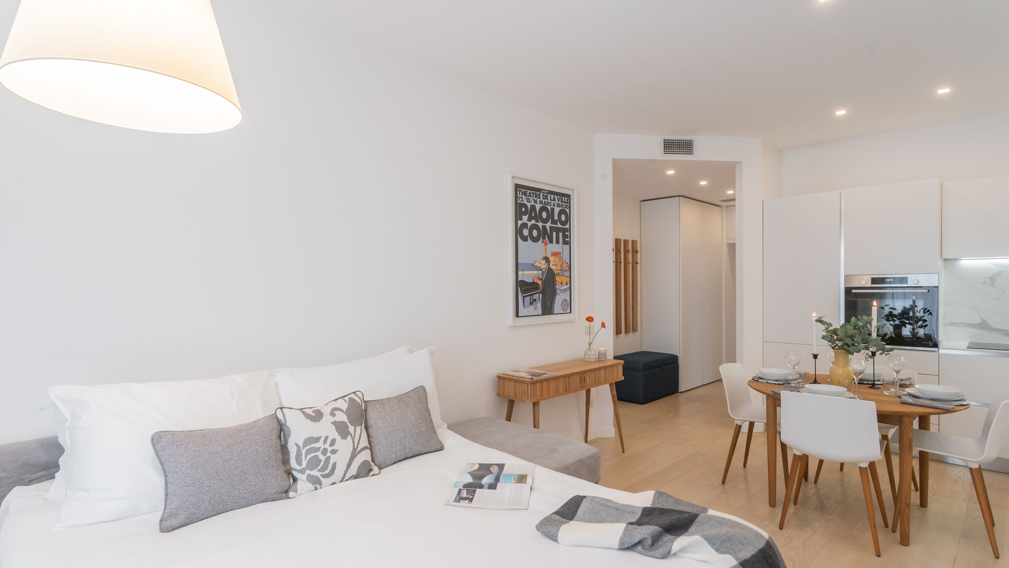 Italianway Como Central & White Apartment