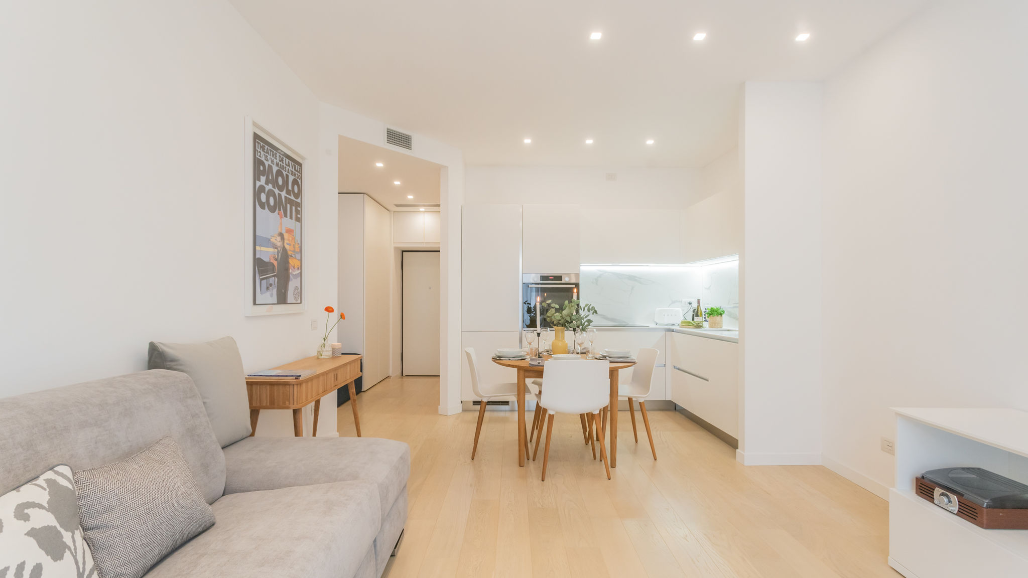 Italianway Como Central & White Apartment