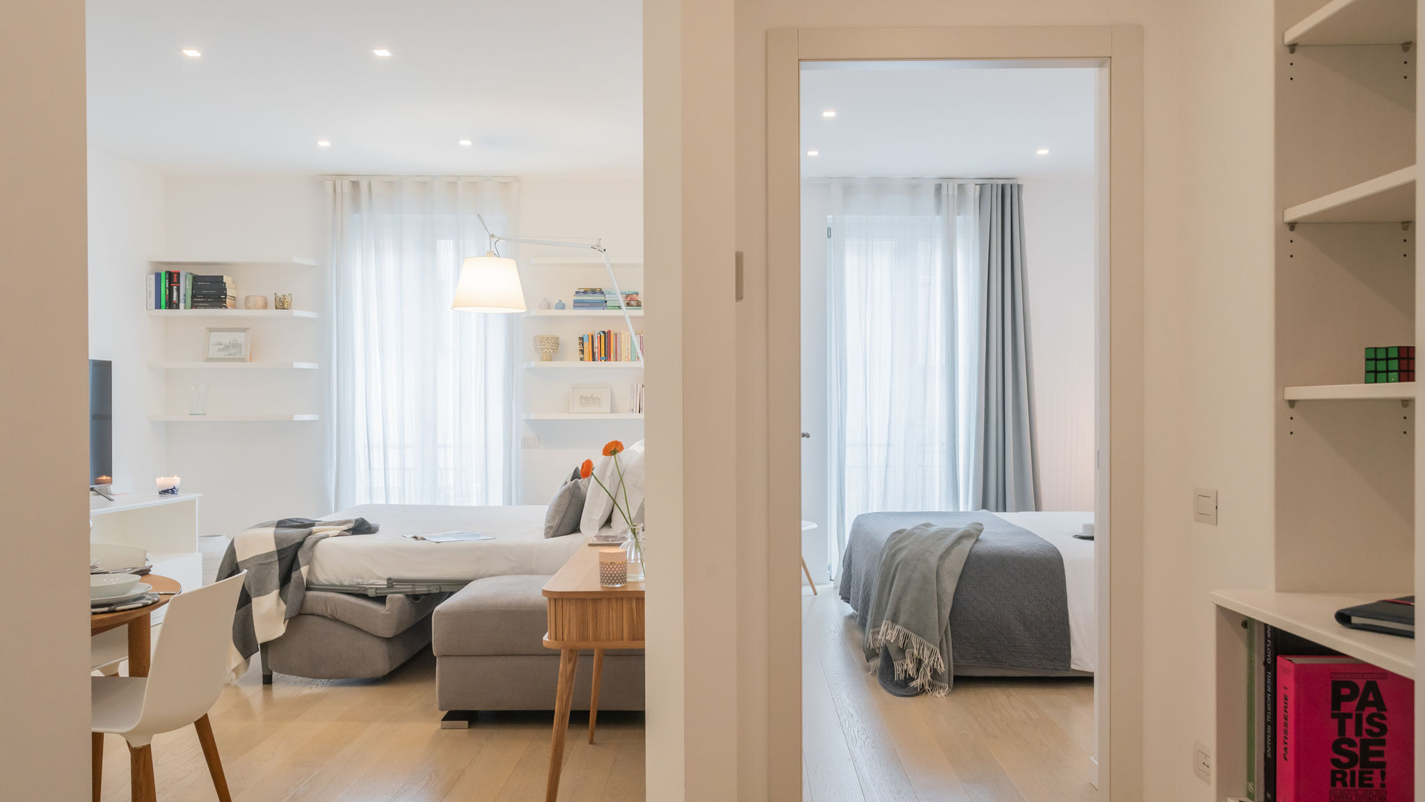 Italianway Como Central & White Apartment
