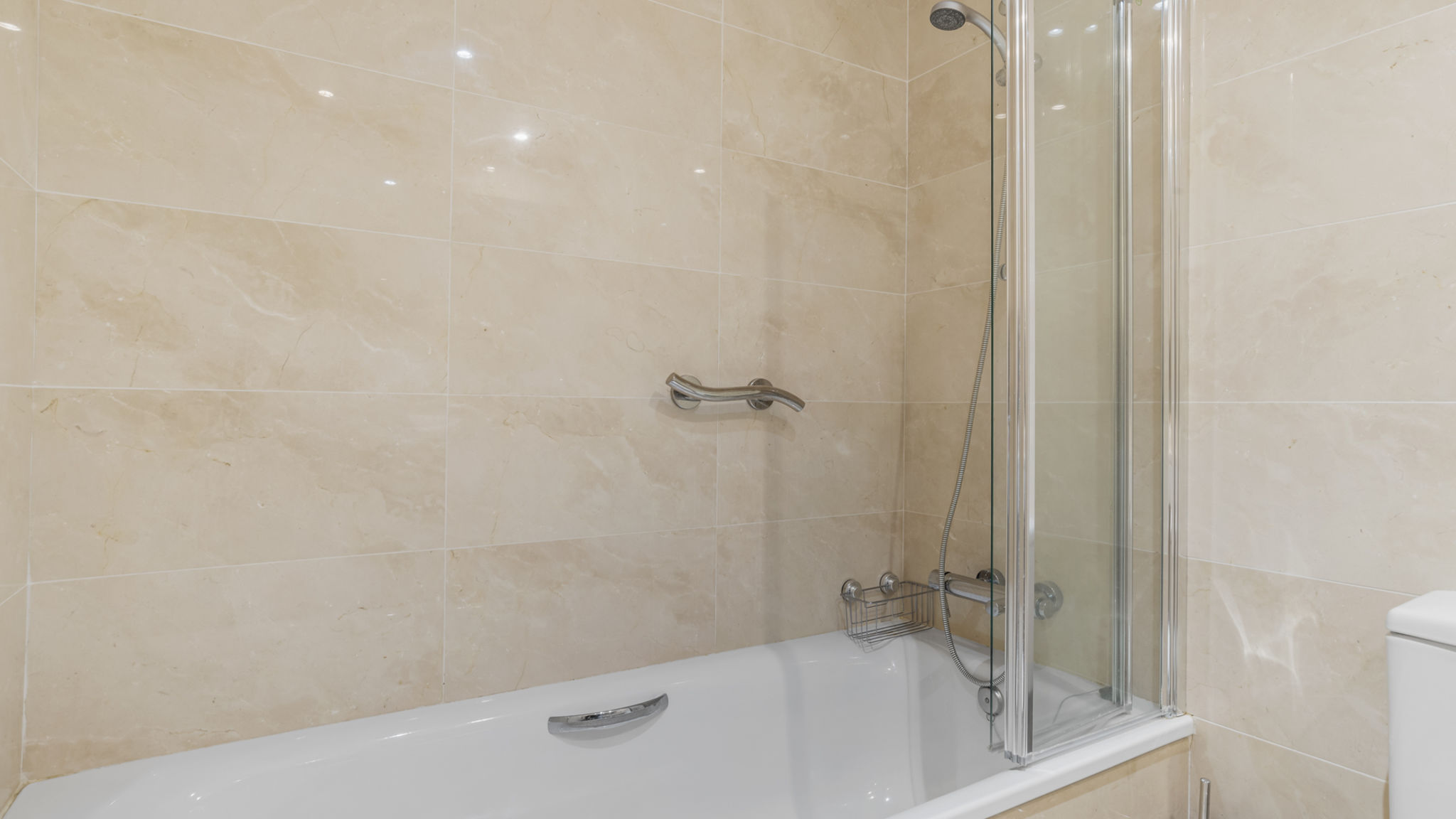 Costarentals Casares Scenic apartment in Alcazaba Lagoon Ref M55
