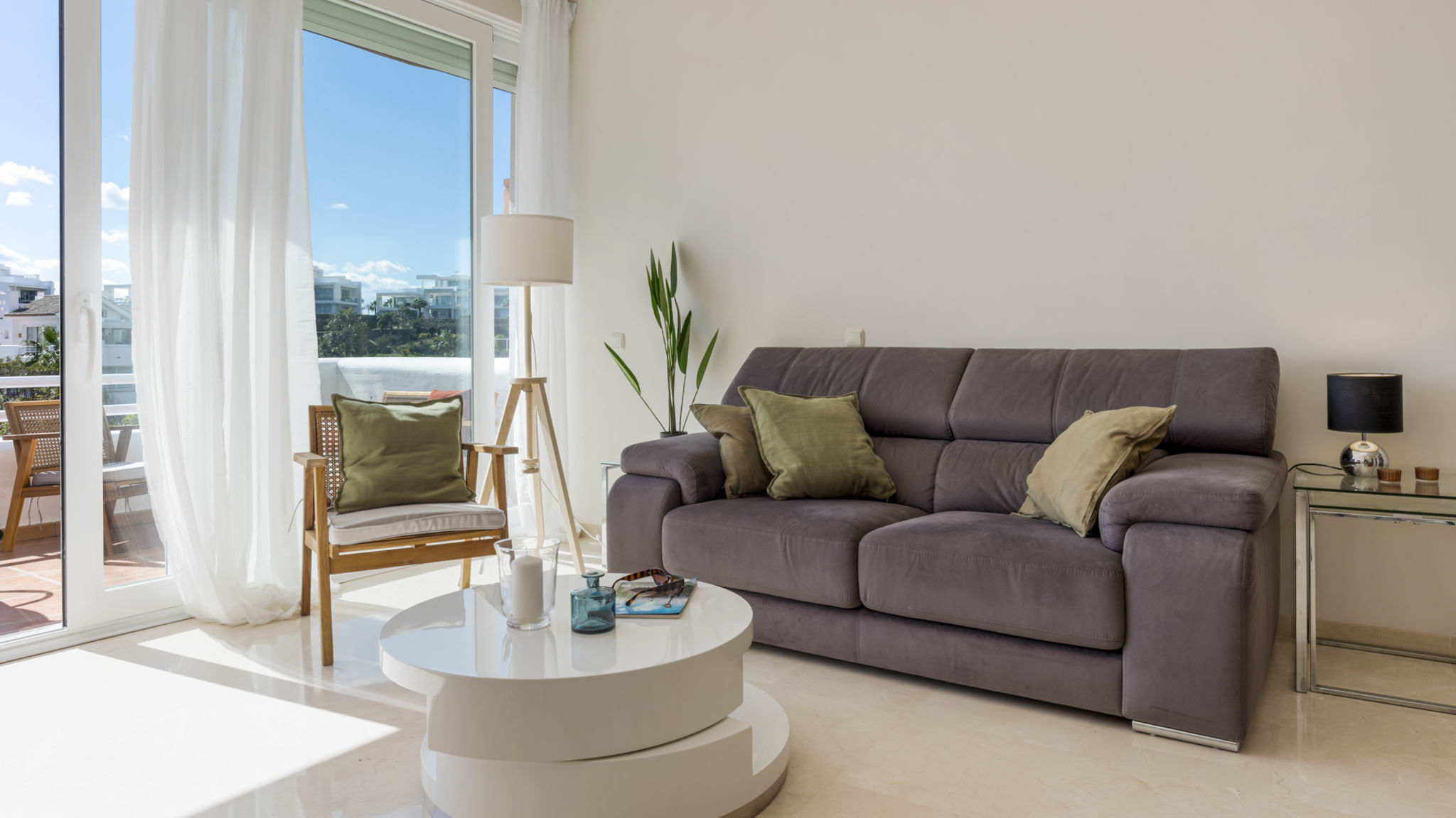 Costarentals Casares Scenic apartment in Alcazaba Lagoon Ref M55