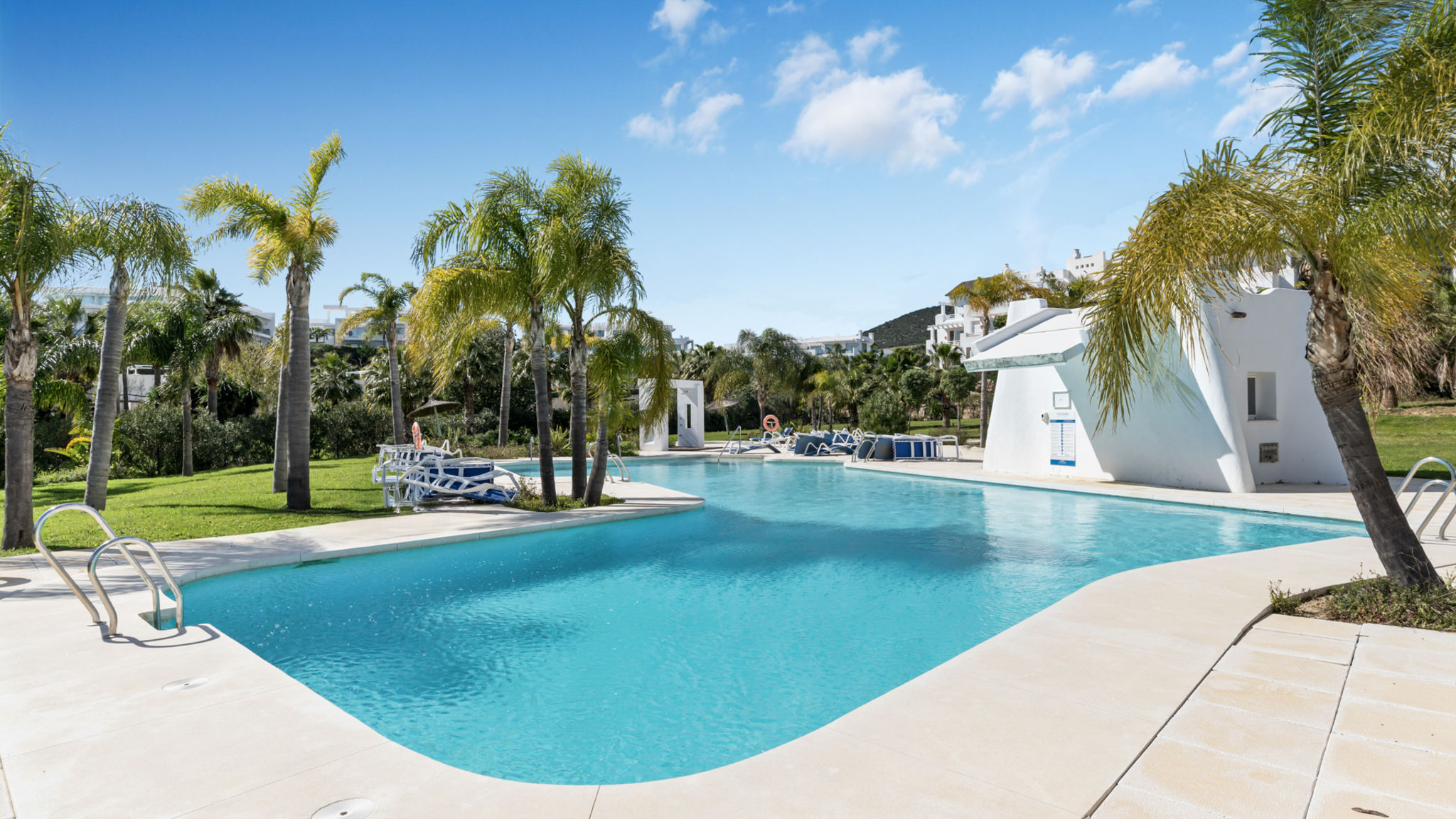 Costarentals Casares Scenic apartment in Alcazaba Lagoon Ref M55