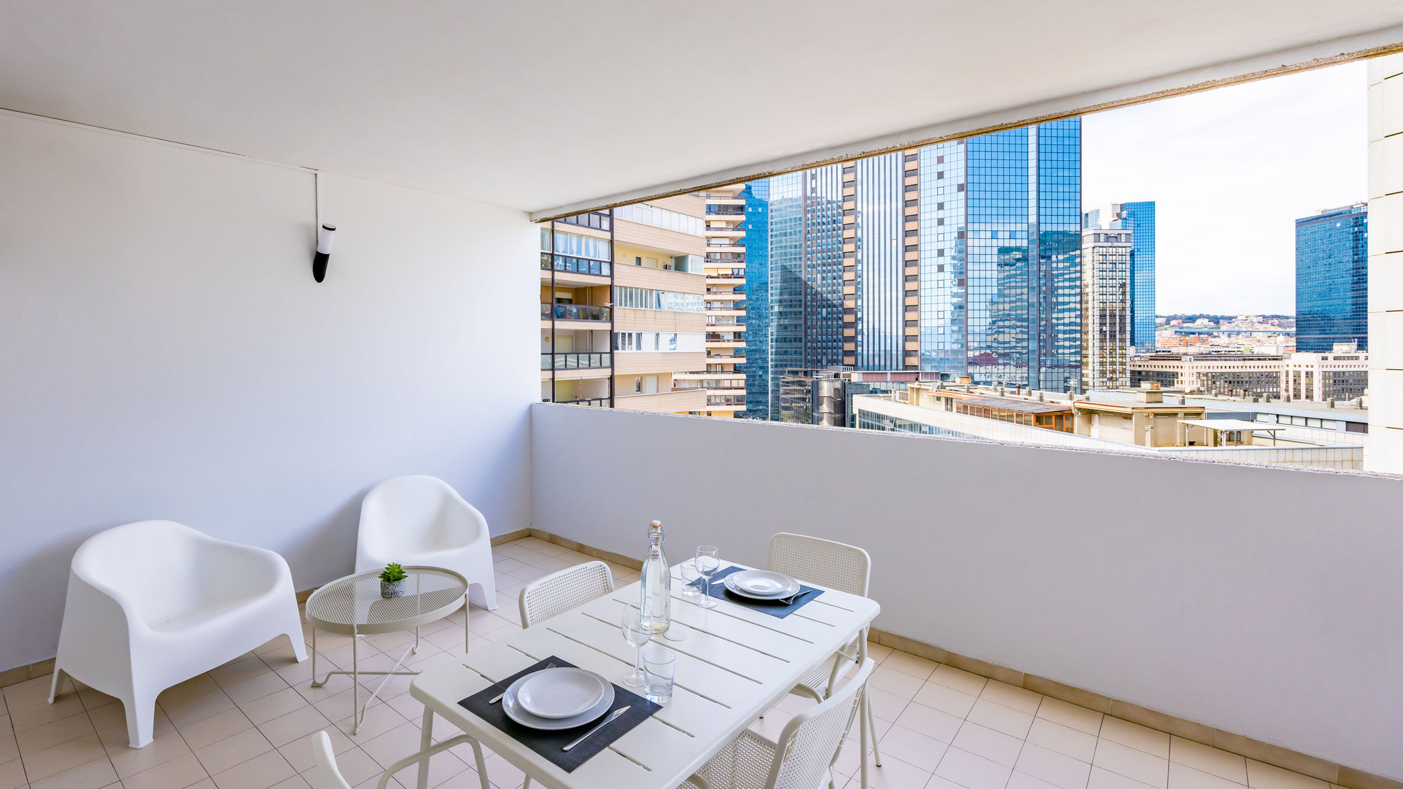 Italianway Napoli Casa Kenzo with parking by NapoliApartments