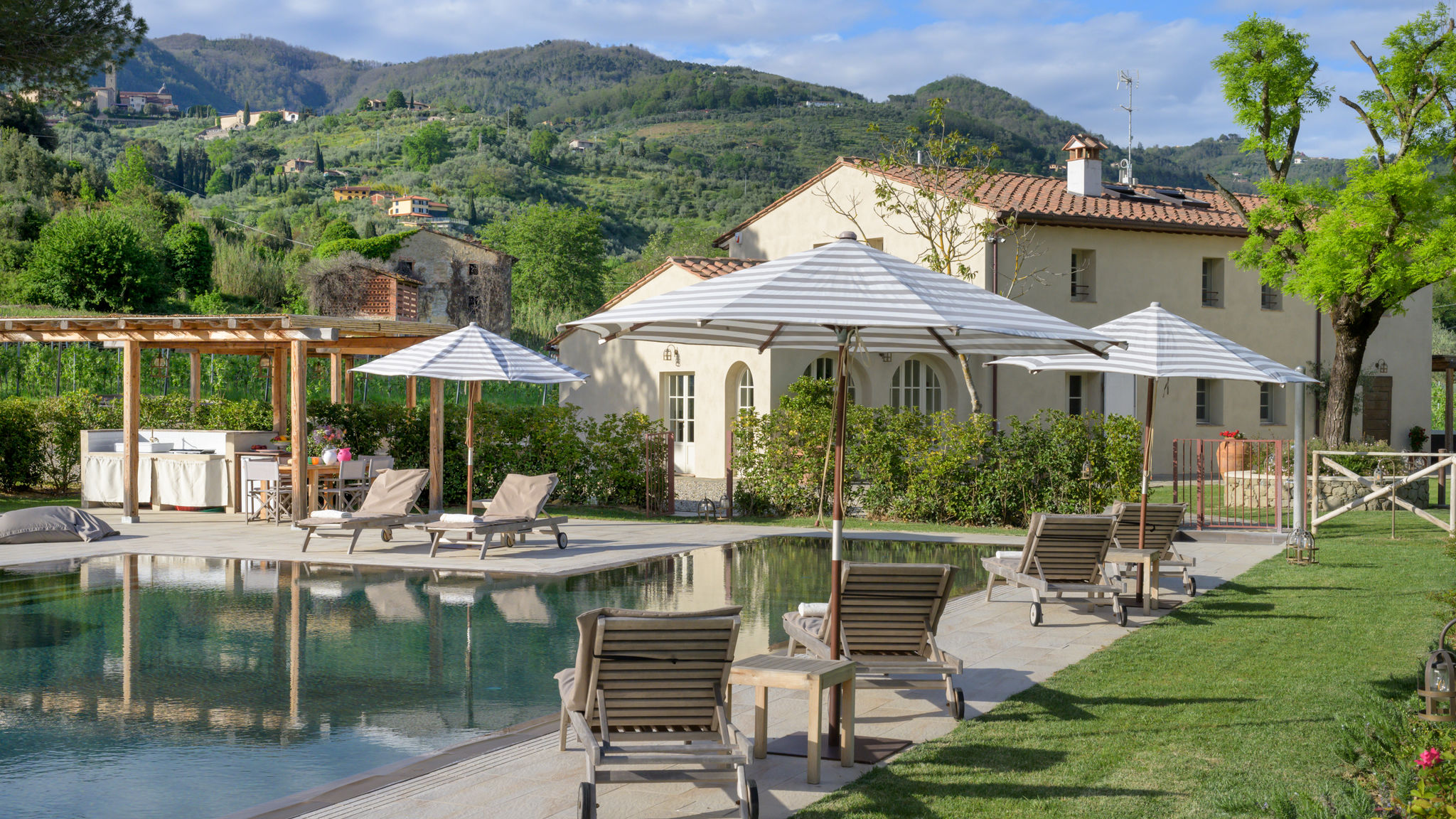 Italianway Pescia Villa Fiorella by Elite Villas