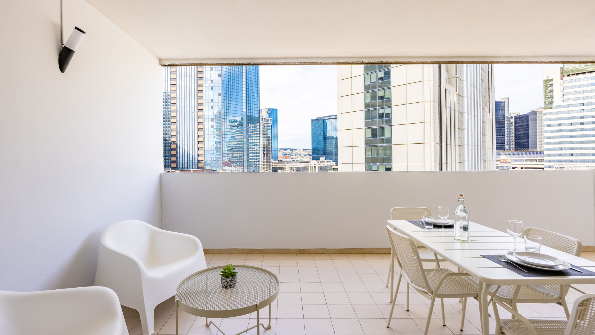 Italianway Napoli Casa Kenzo with parking by NapoliApartments
