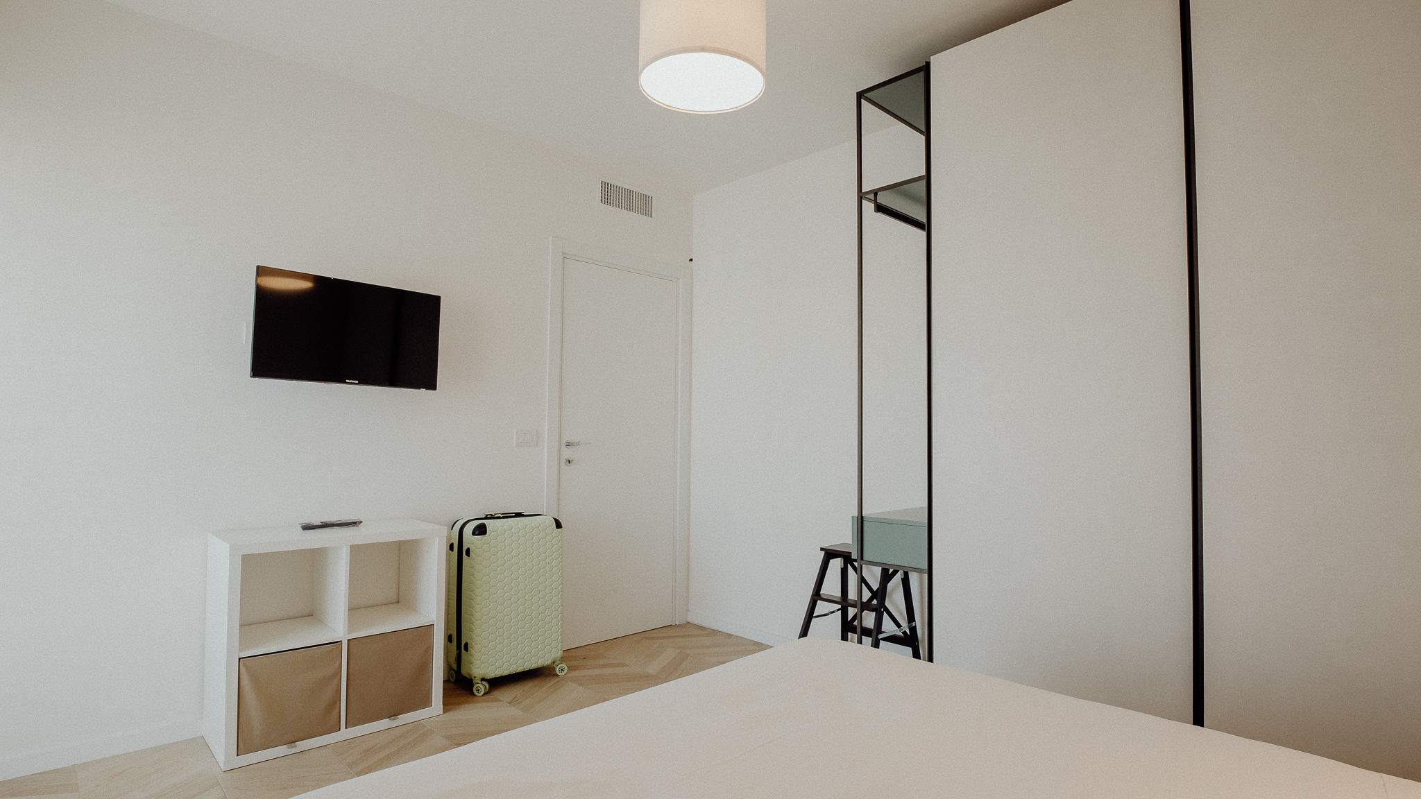 MONHOLIDAY - ospitalità e servizi per il turismo Monopoli Rainbow Relax Home