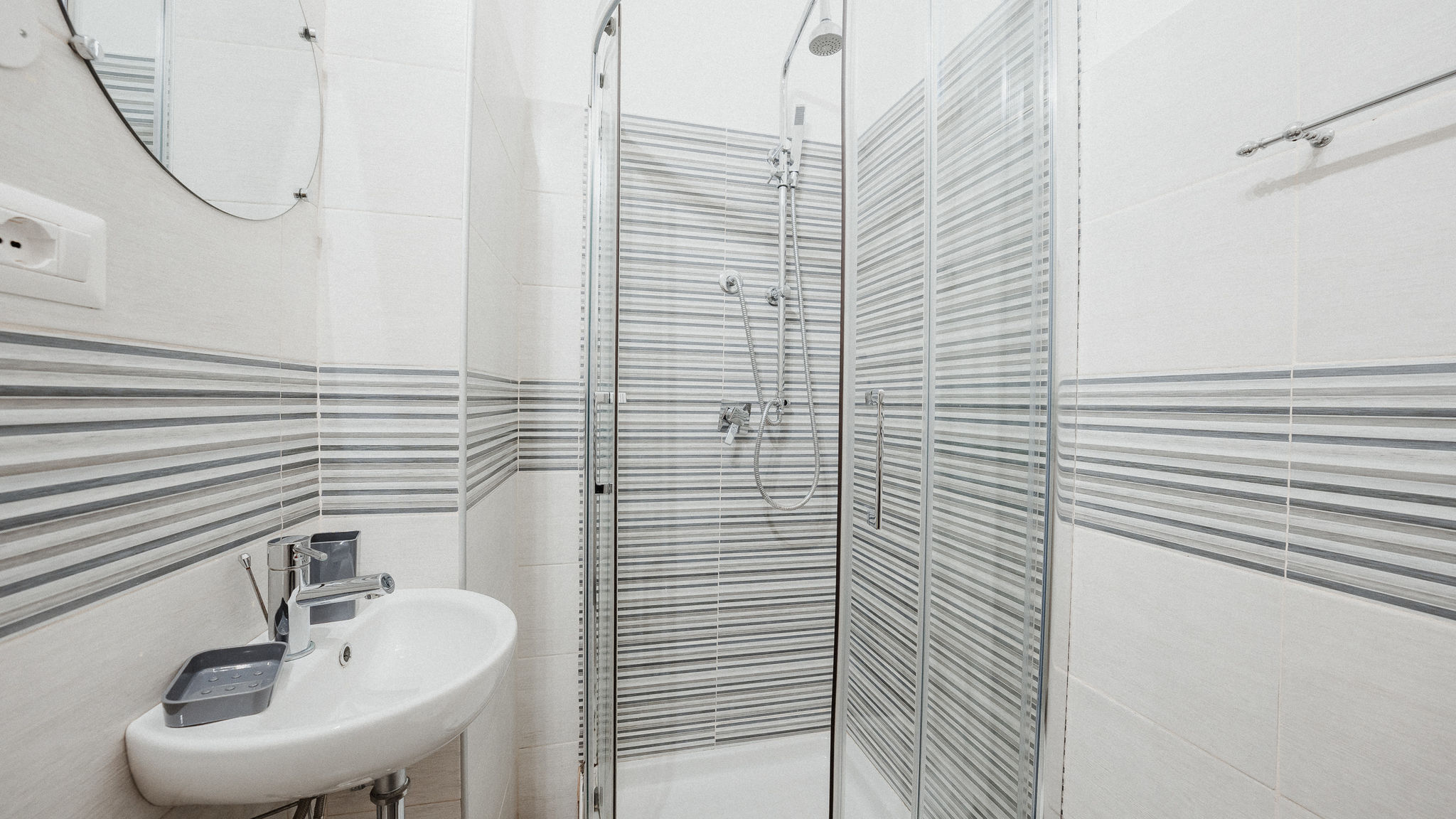 Italianway Roma Guest House Mazzini 144 - Stanza 1 (Bagno Esterno)