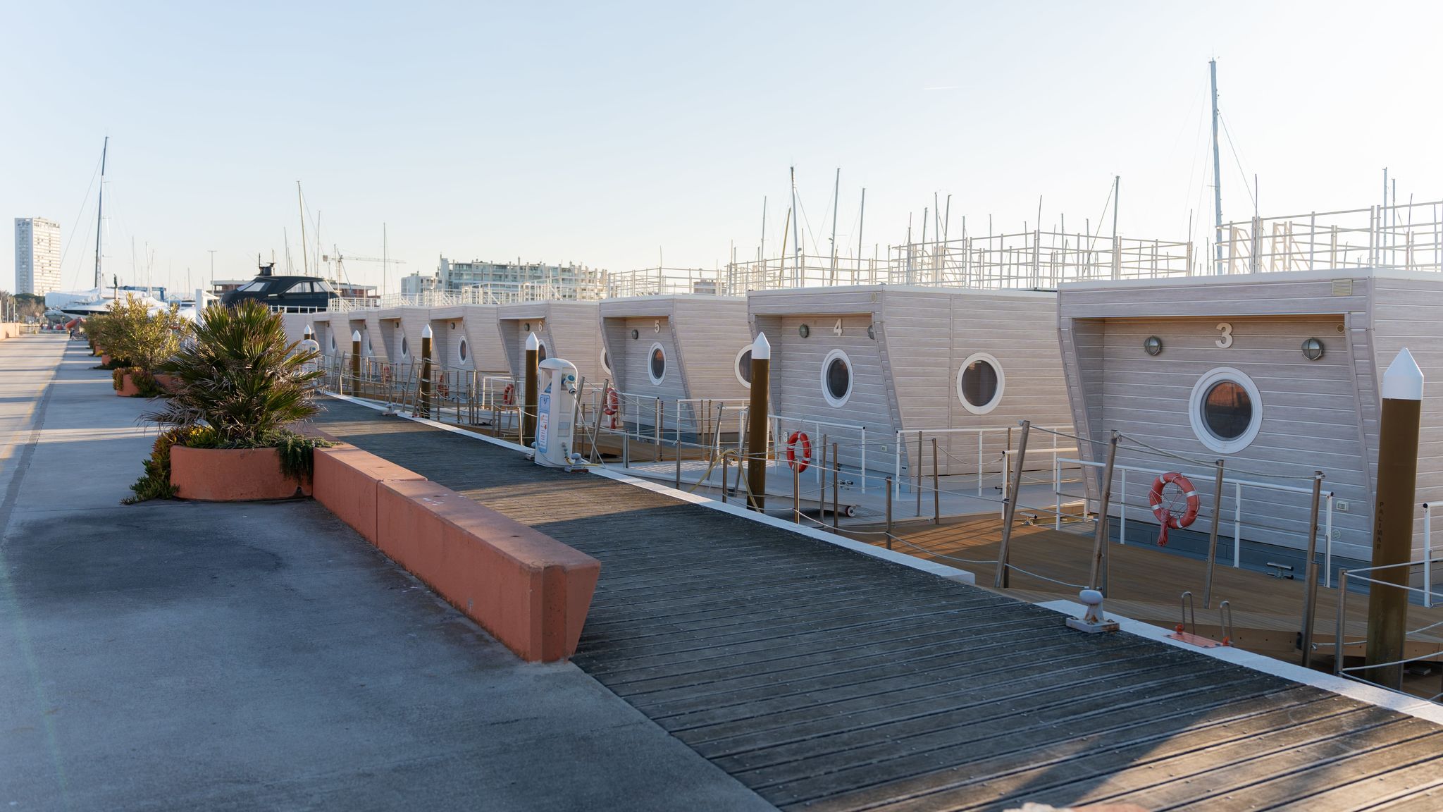 Italianway Rimini MareLuna 8 - Nomastay House Boats
