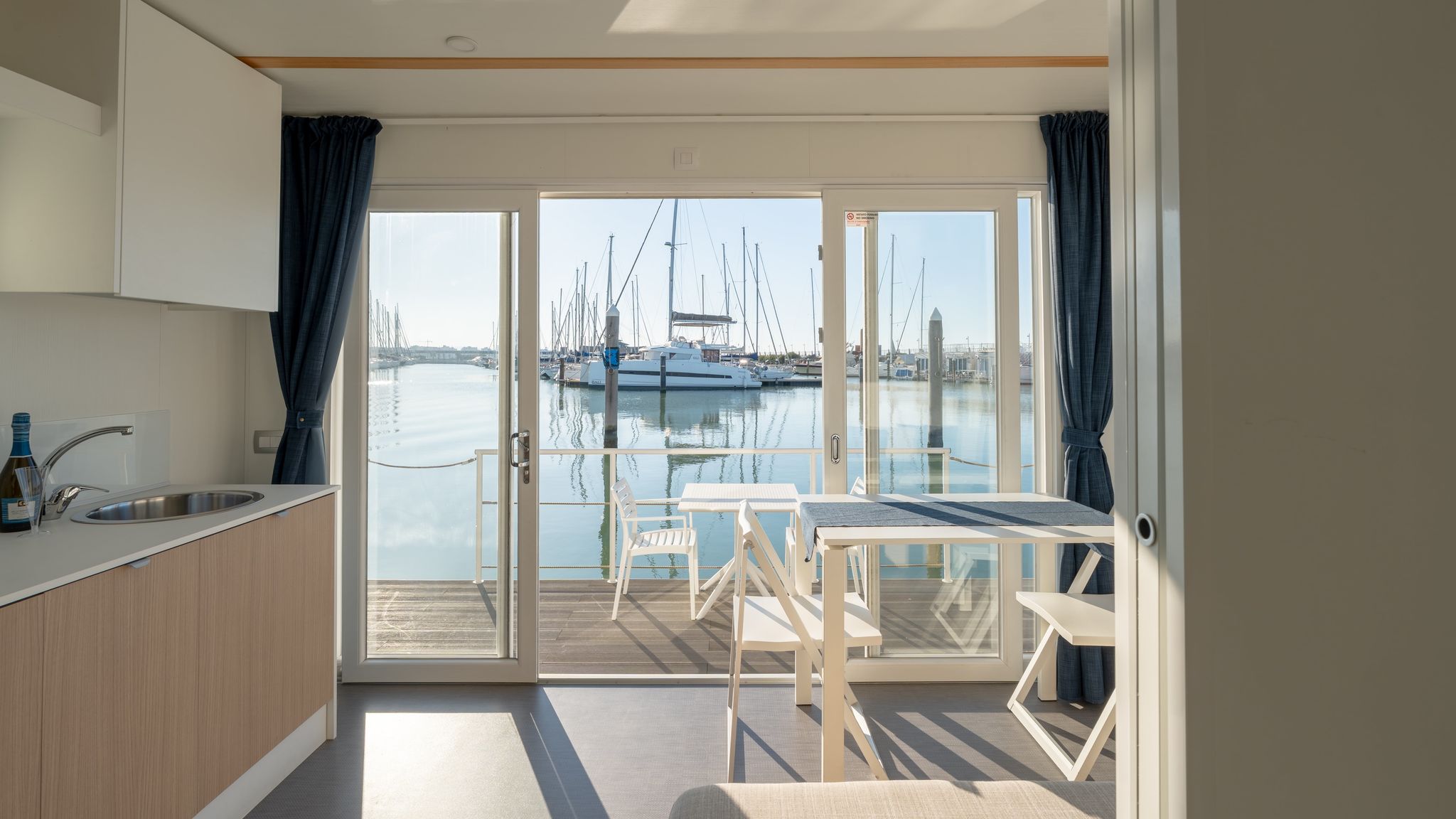 Italianway Rimini Nautilus 9 - Nomastay House BoatsHouse Boats