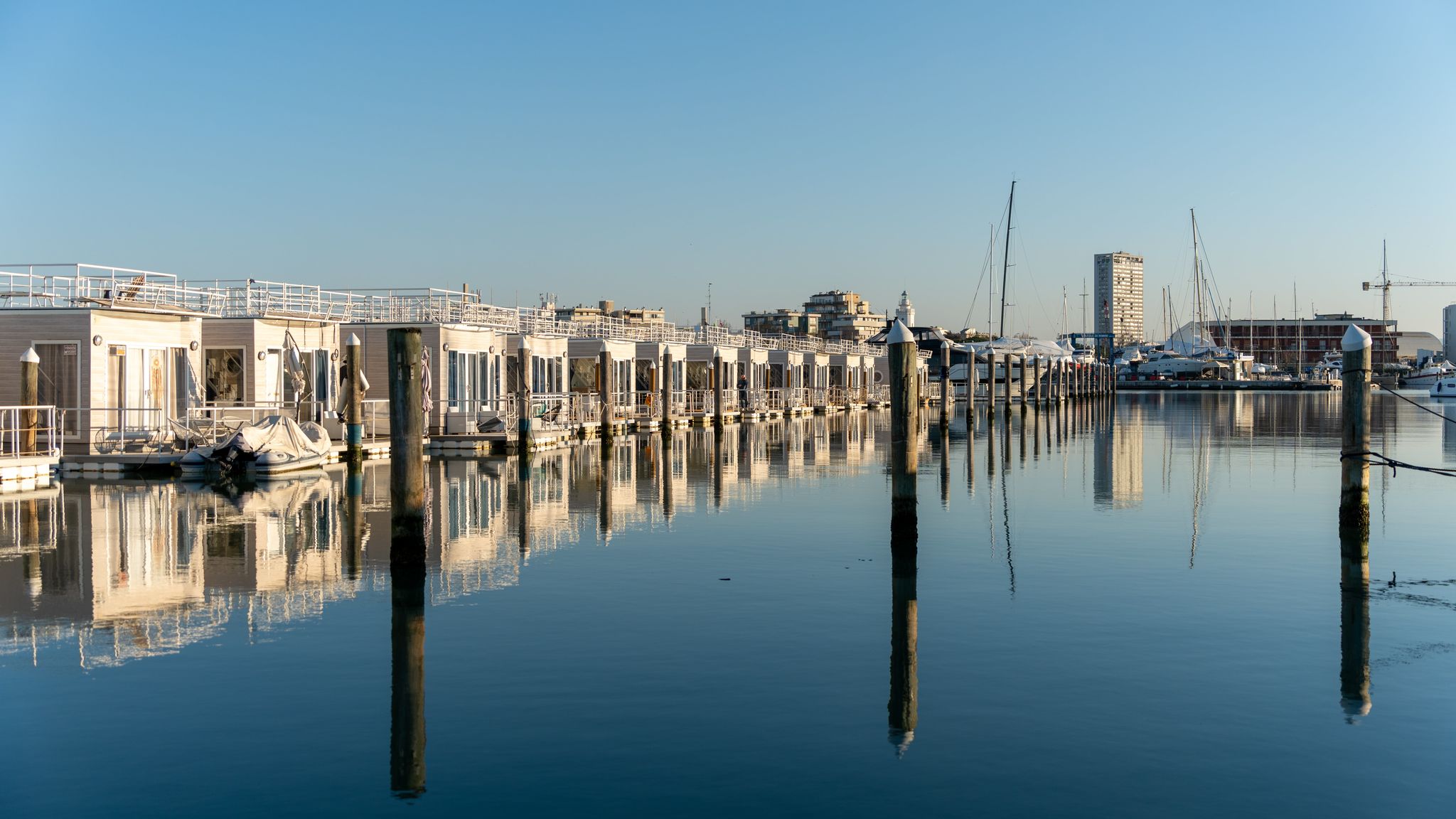 Italianway Rimini MareLuna 8 - Nomastay House Boats