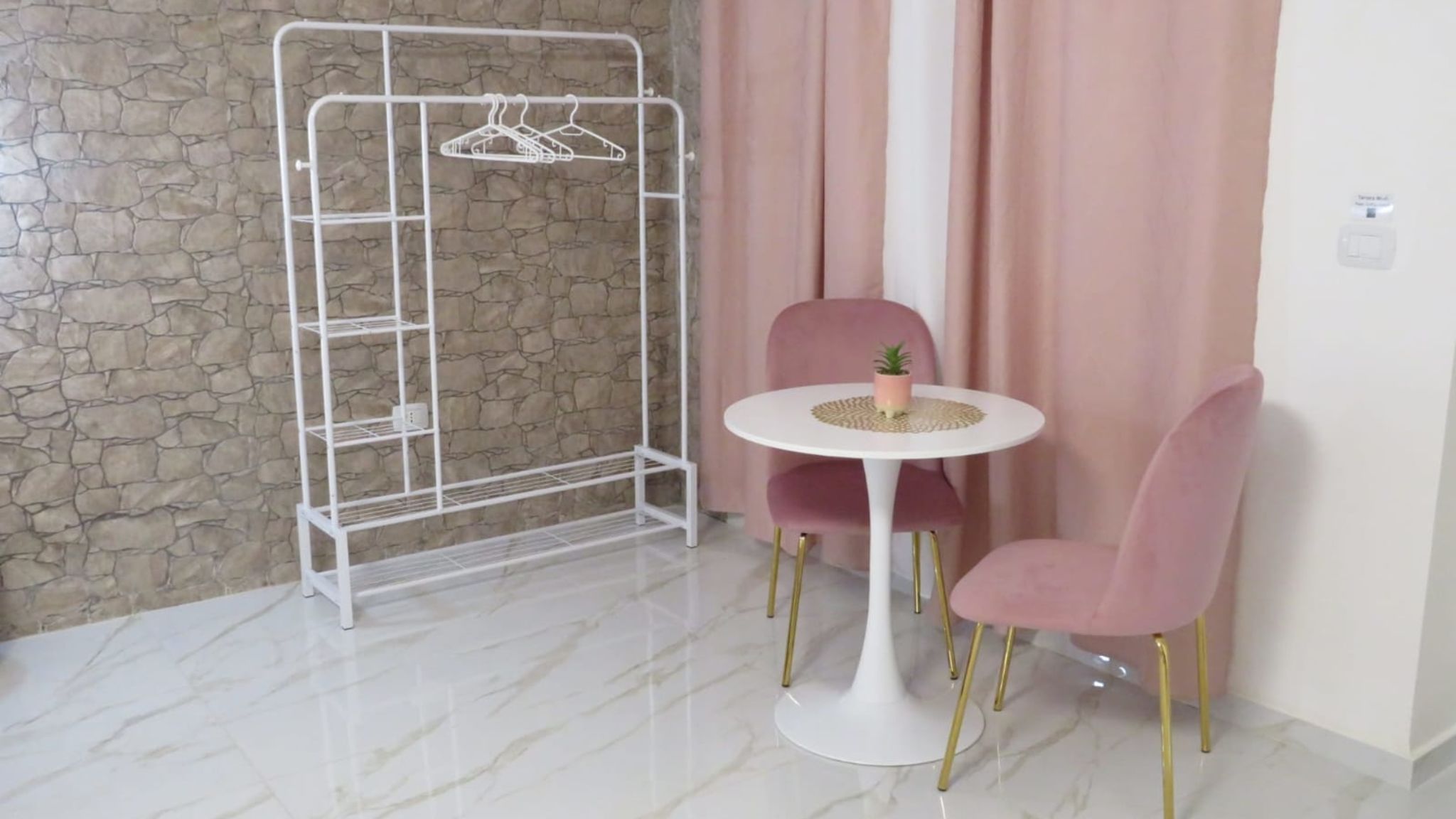 Tortora House Pink