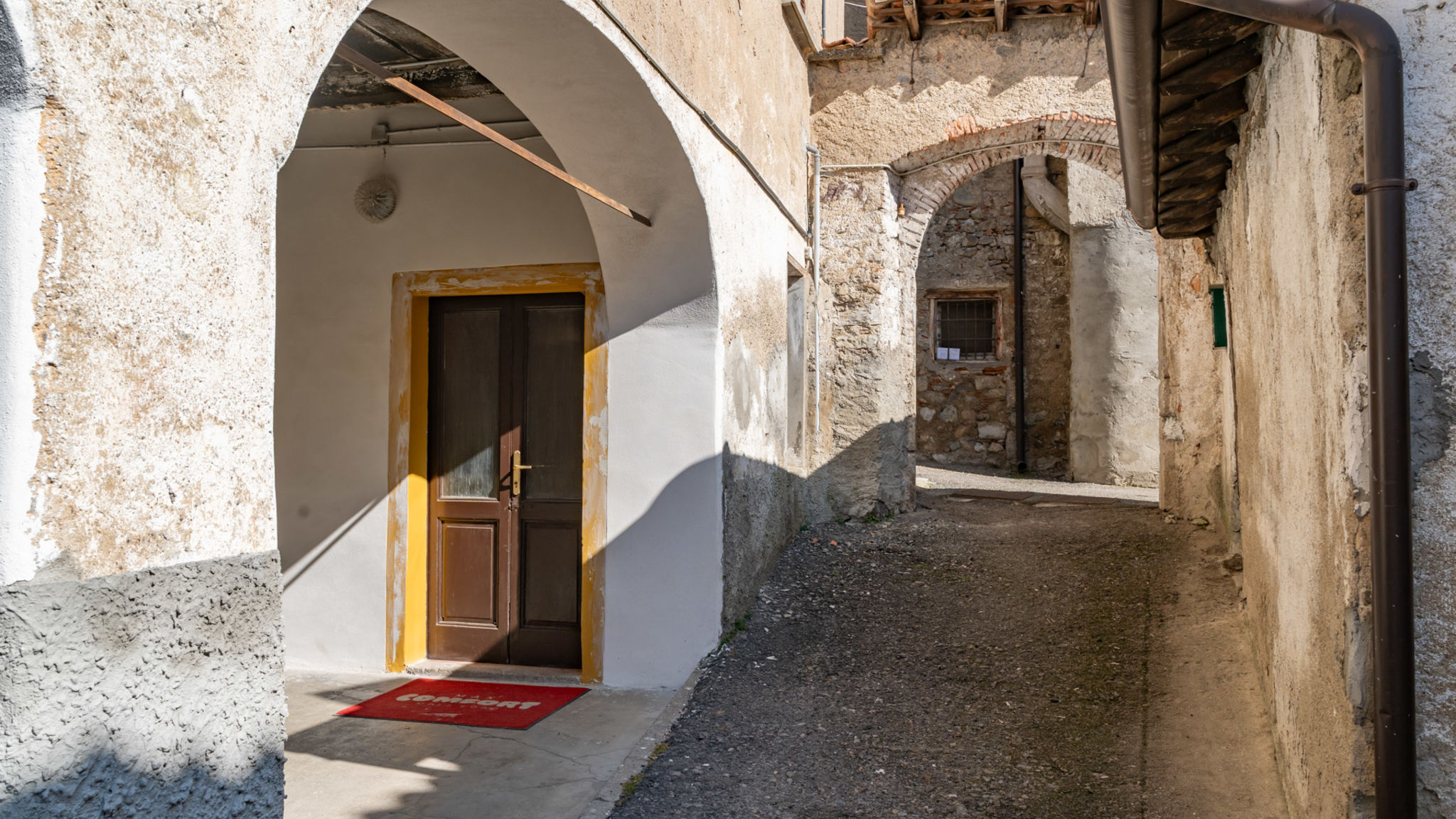 Italianway Barzio The Court of the moon