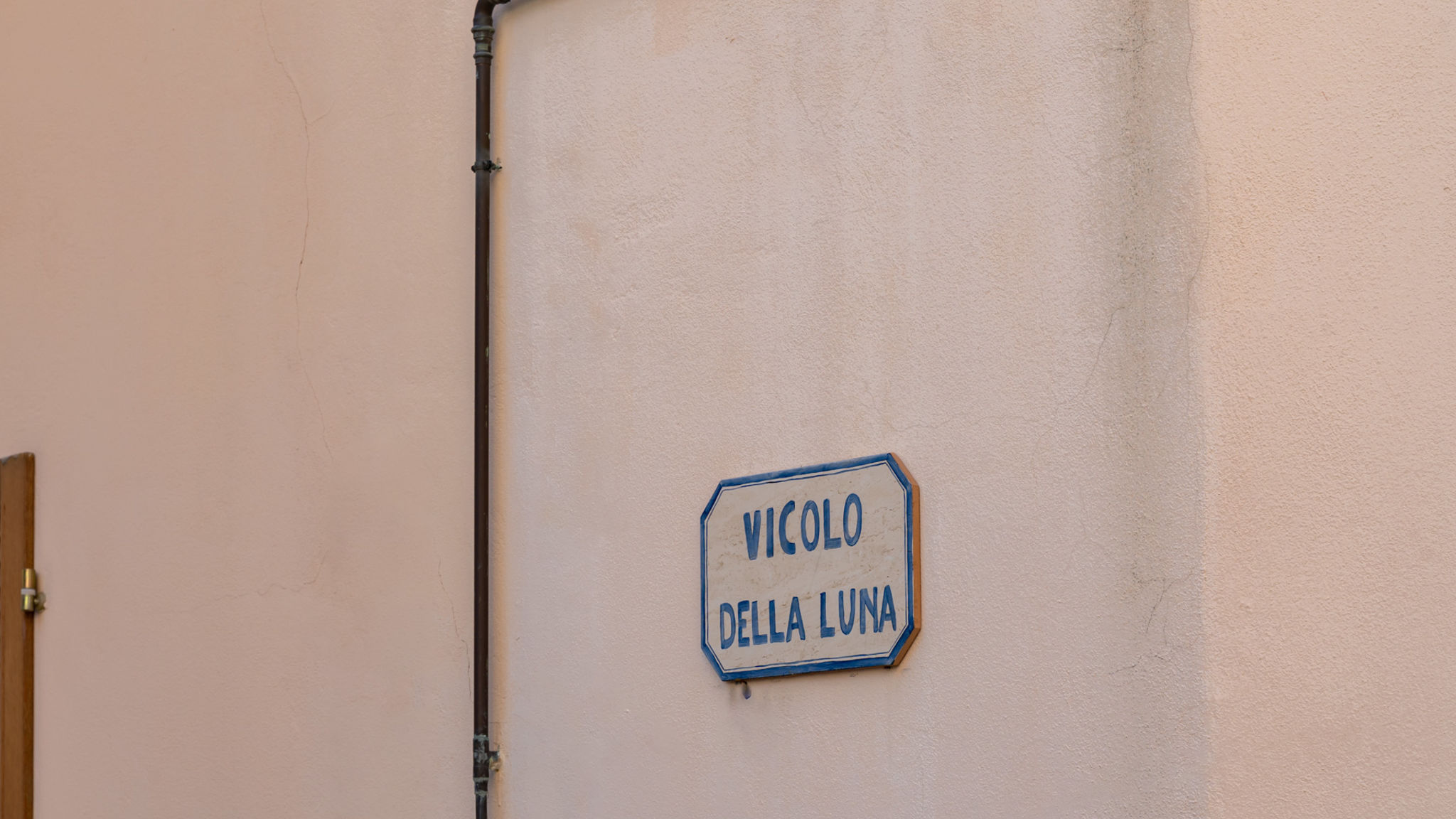 Italianway Barzio The Court of the moon