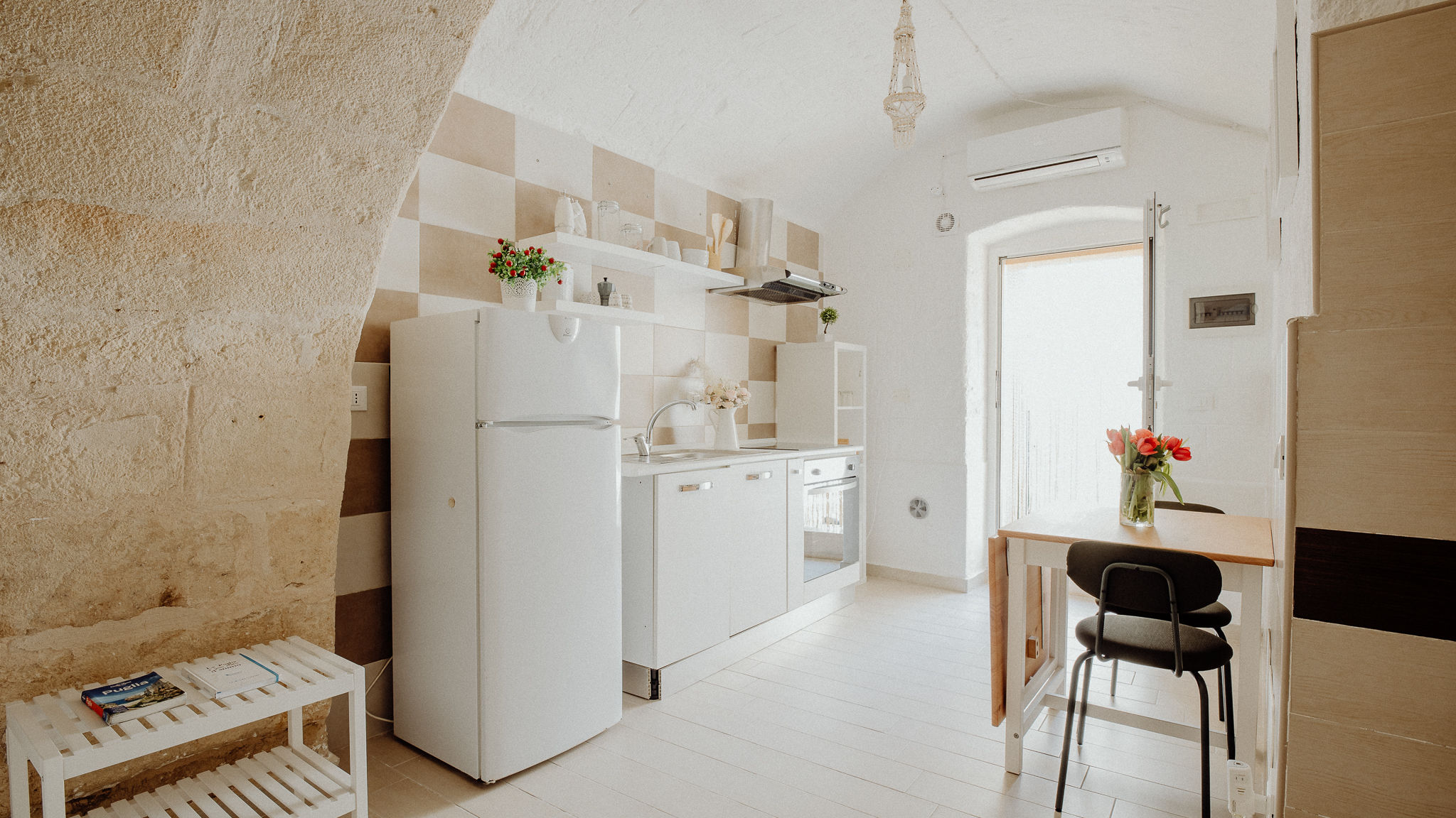 MONHOLIDAY - ospitalità e servizi per il turismo Monopoli Casa Pietro - Palazzo Pezzolla