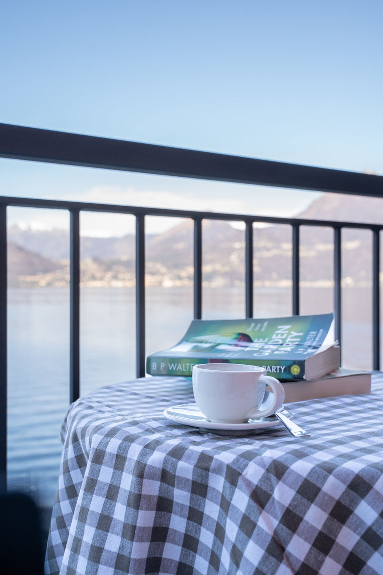 Nativoo Varenna La Roseta Creme - Lakefront 