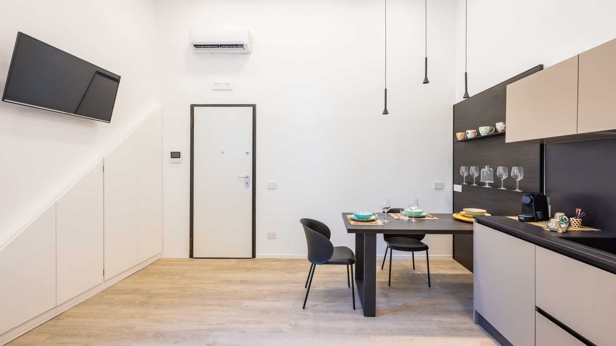 Italianway Napoli Bisicool boutique apartment by NapoliApartments