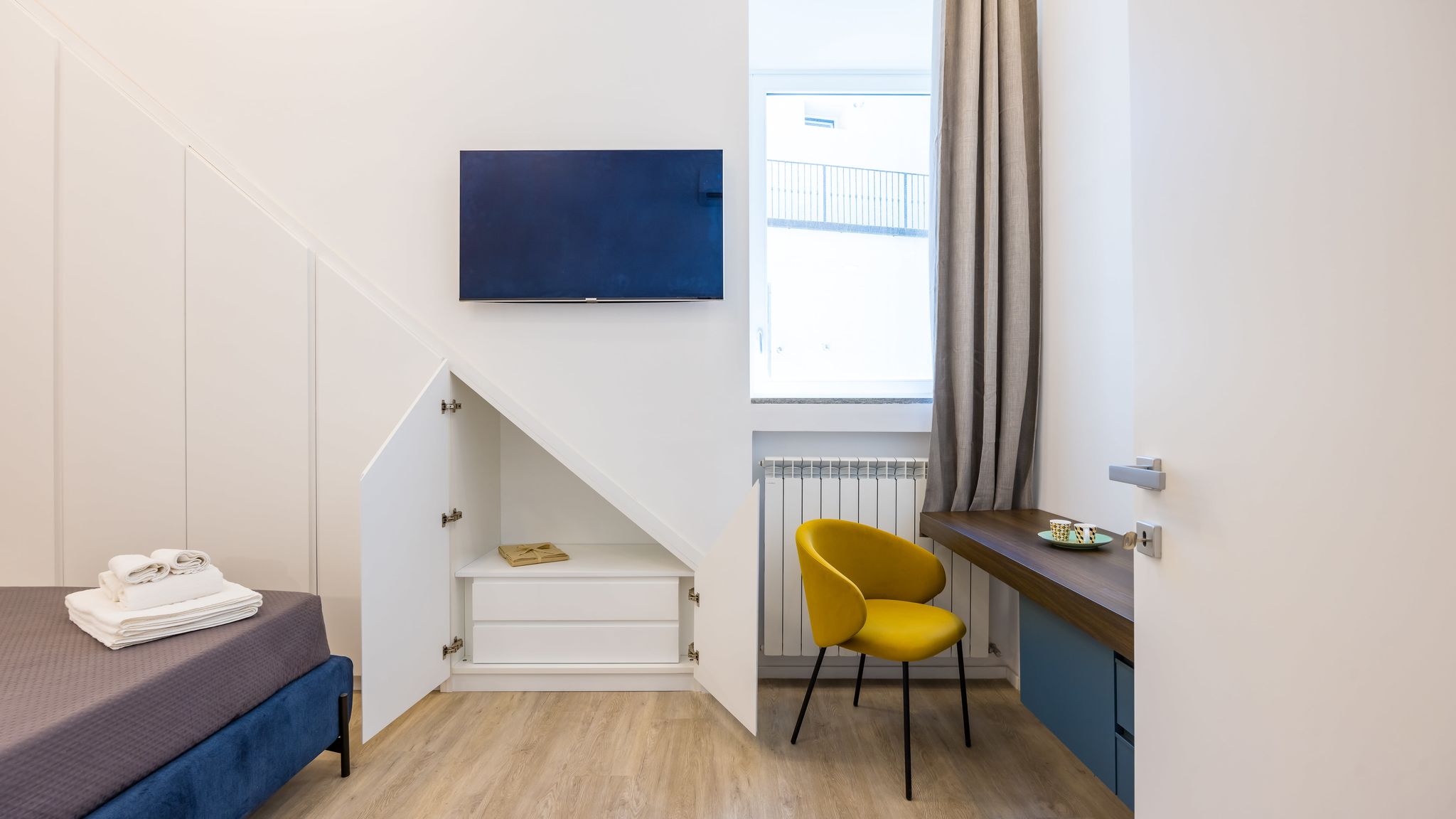Italianway Napoli Bisicool boutique apartment by NapoliApartments
