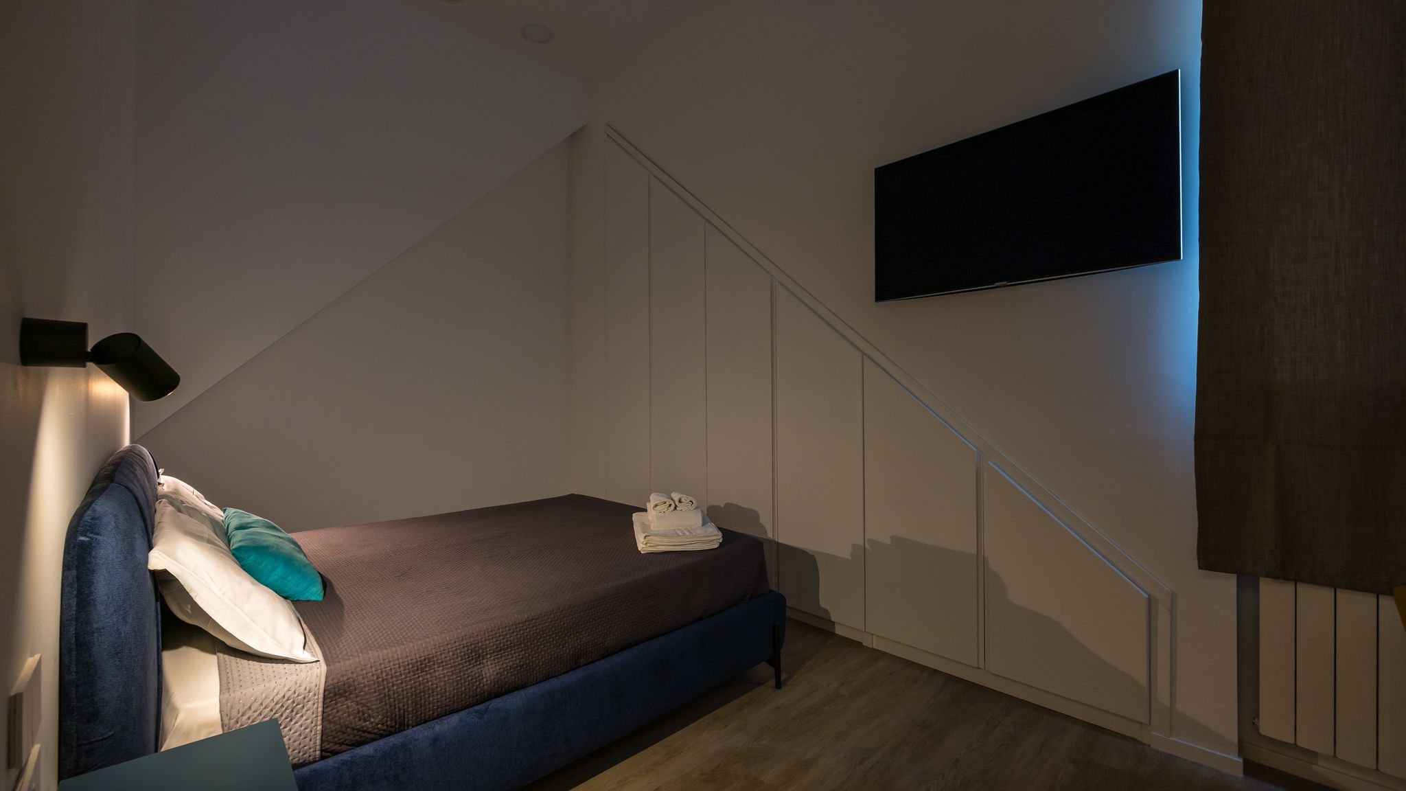 Italianway Napoli Bisicool boutique apartment by NapoliApartments