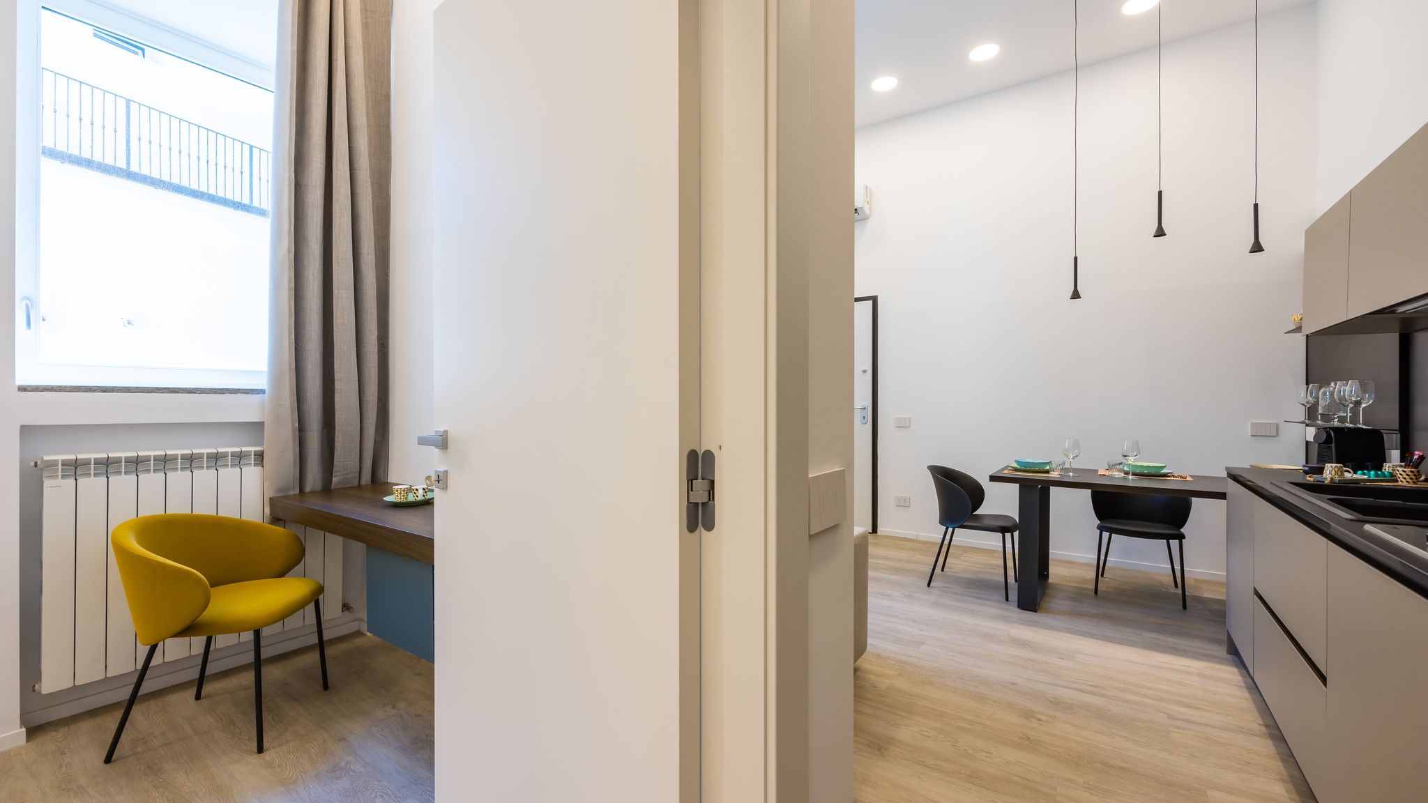 Italianway Napoli Bisicool boutique apartment by NapoliApartments