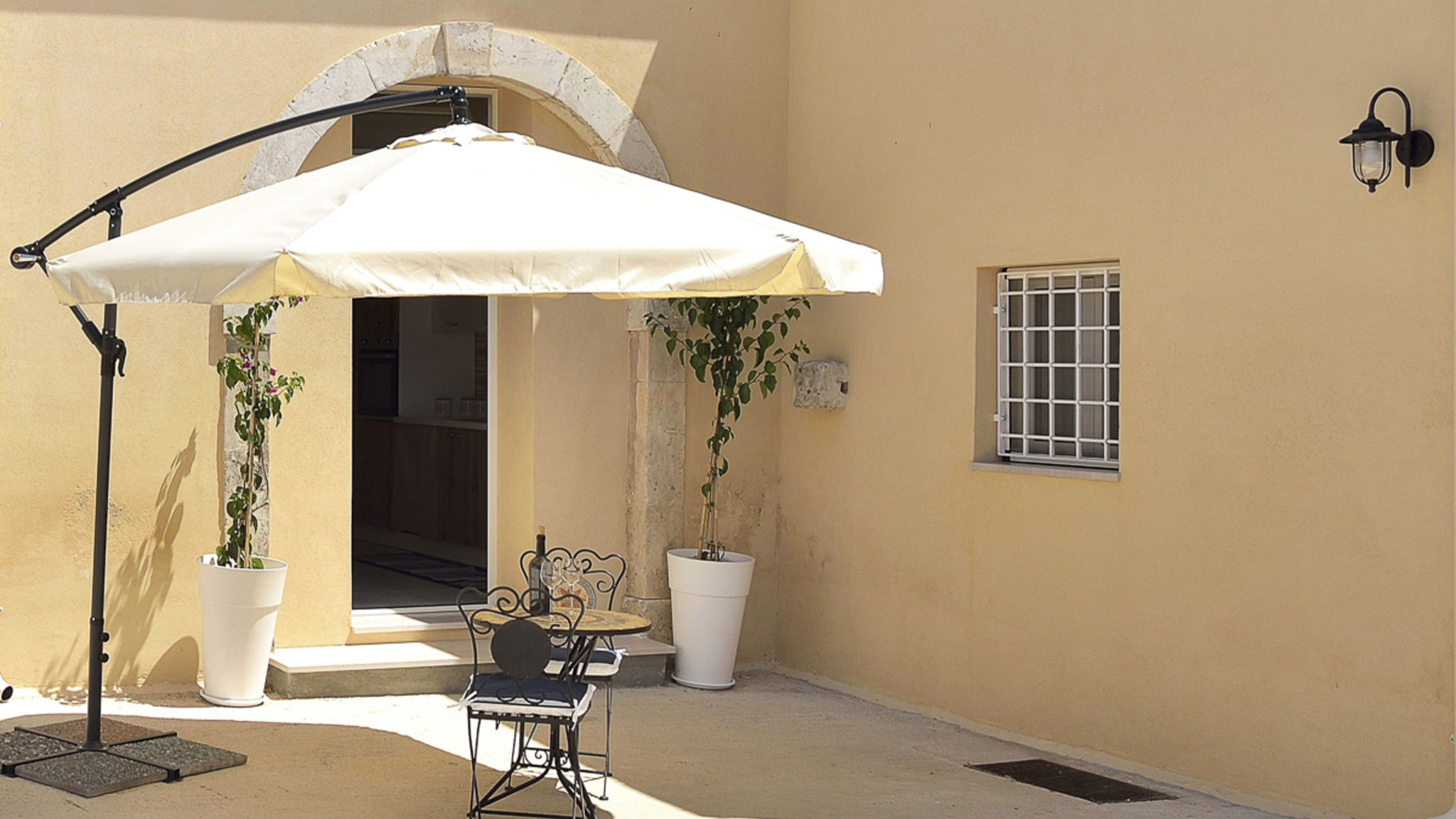 Italianway Noto Casa dei Limoni Blu con piscina 